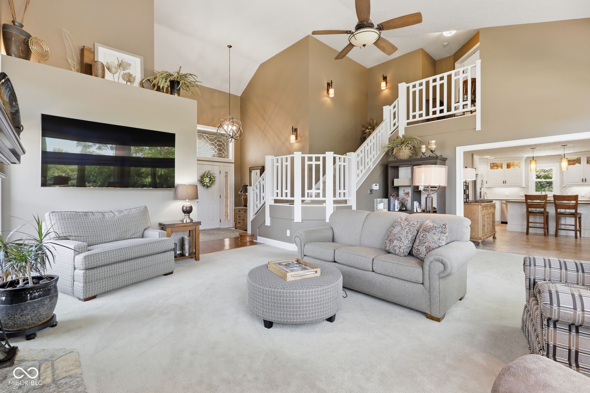 11240 Blackwalnut Point