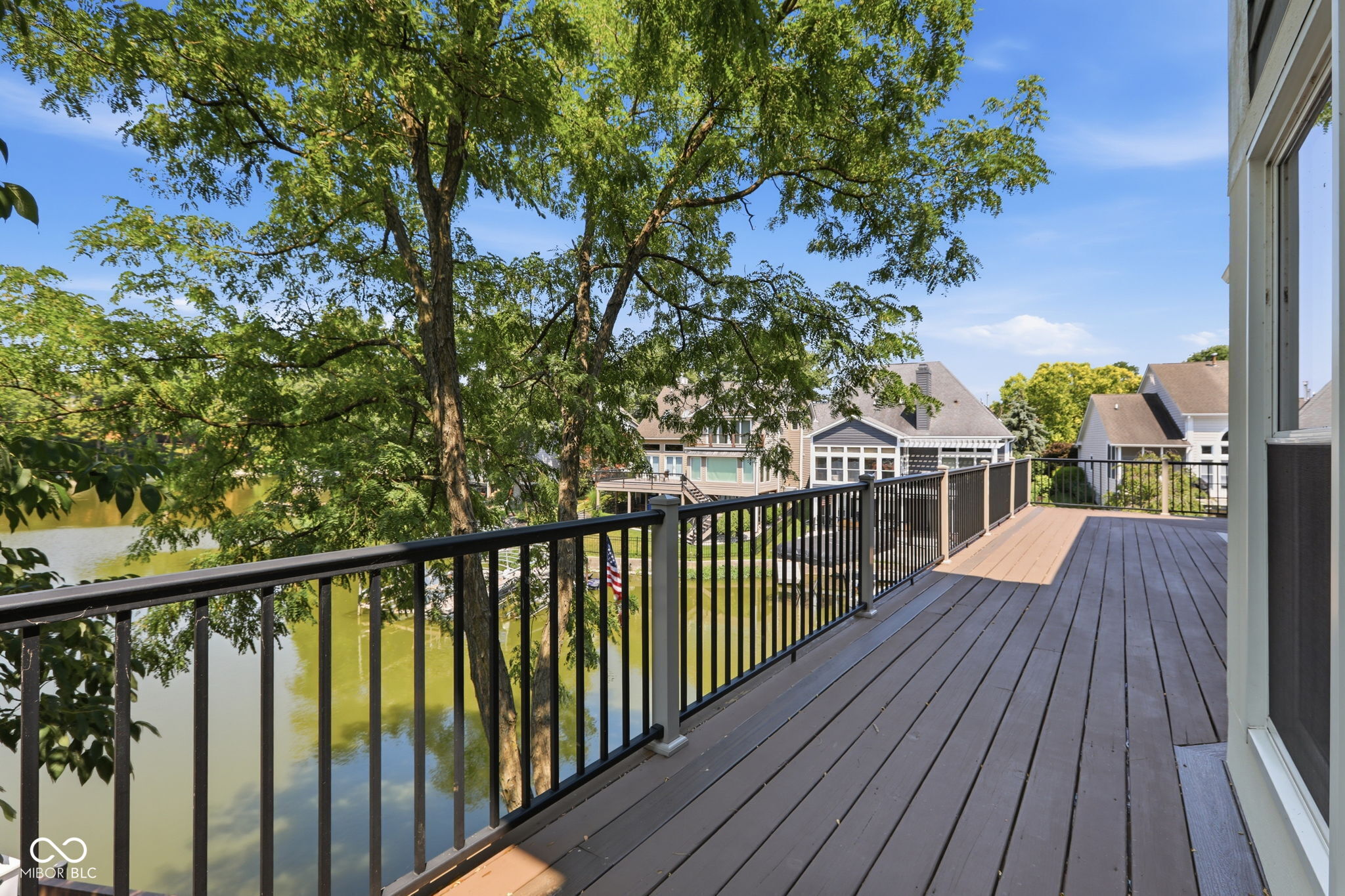 11240 Blackwalnut Point