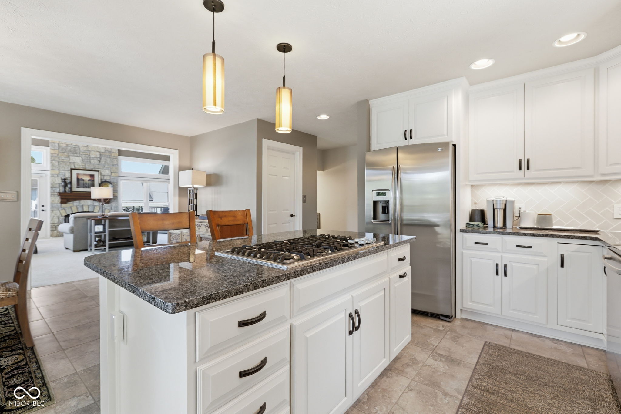 11240 Blackwalnut Point
