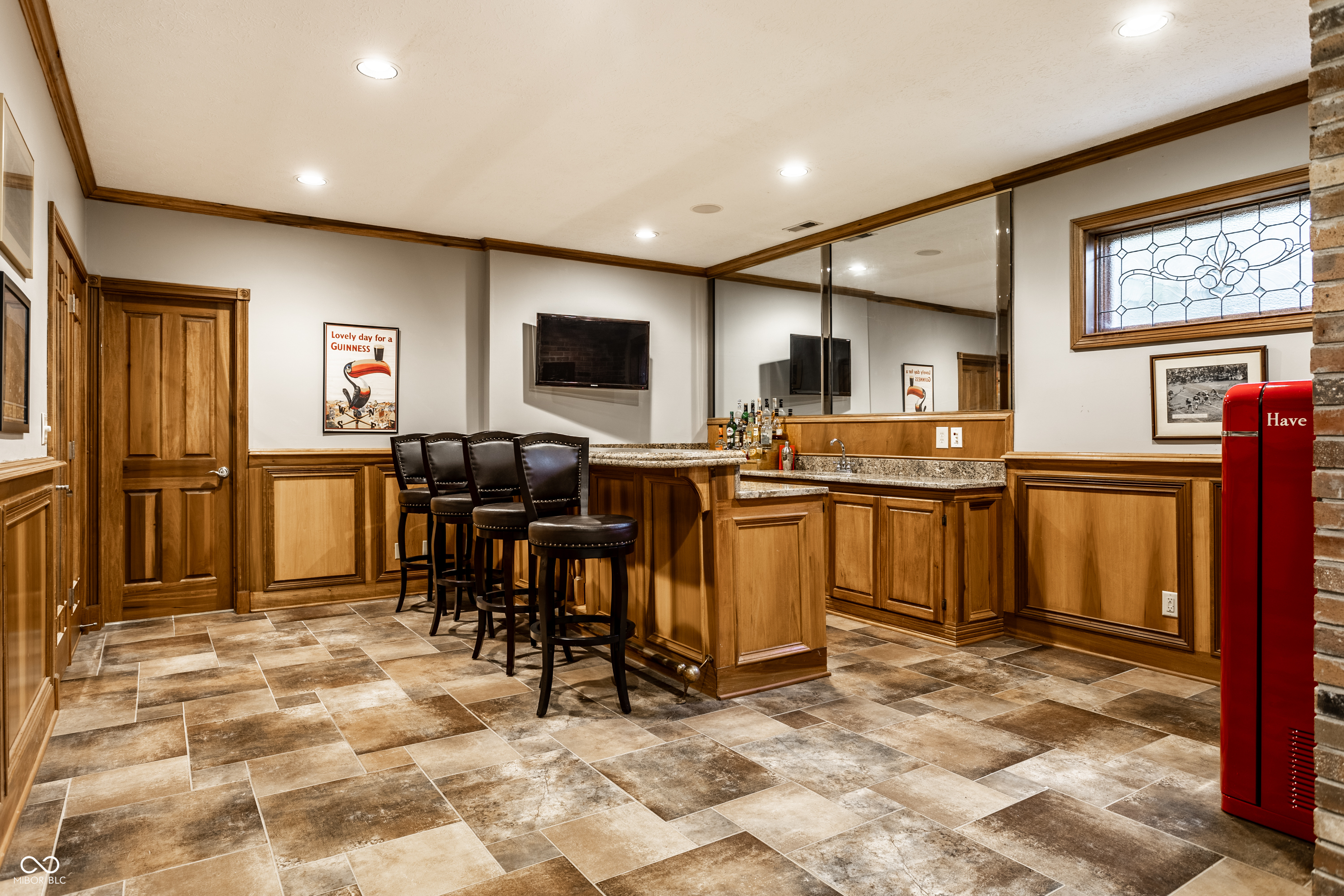 5704 E Fall Creek Parkway North Drive
