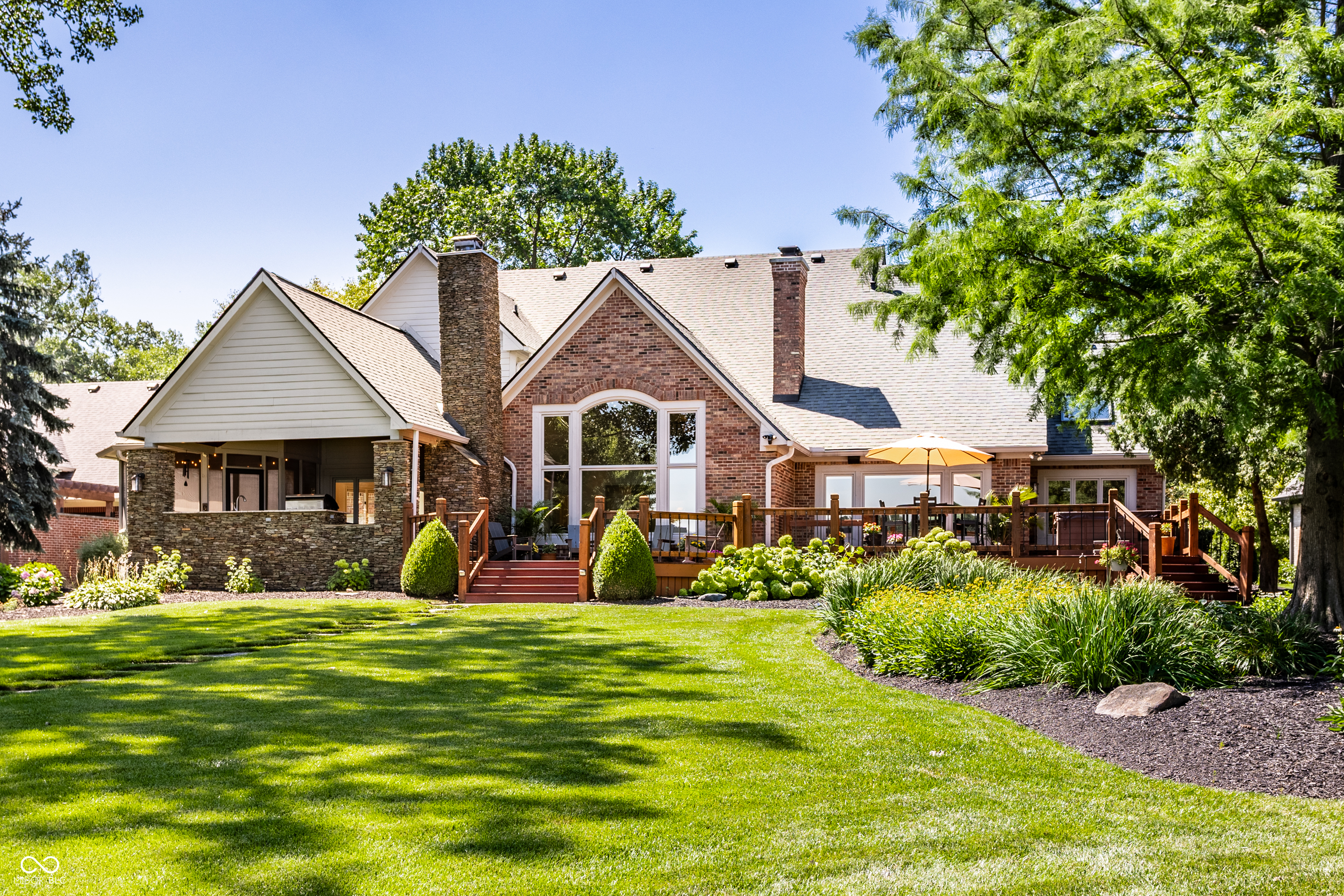 5704 E Fall Creek Parkway North Drive