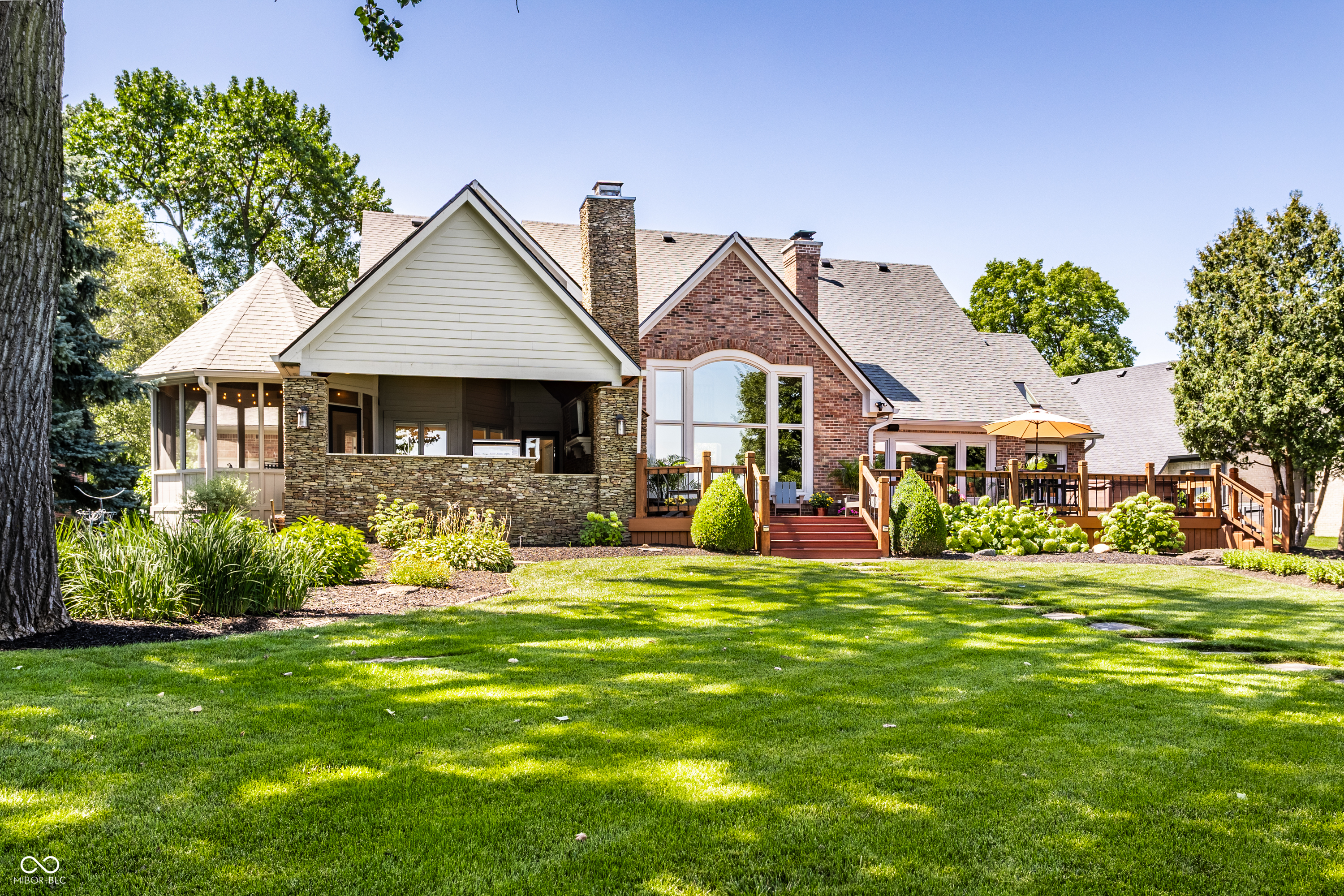 5704 E Fall Creek Parkway North Drive