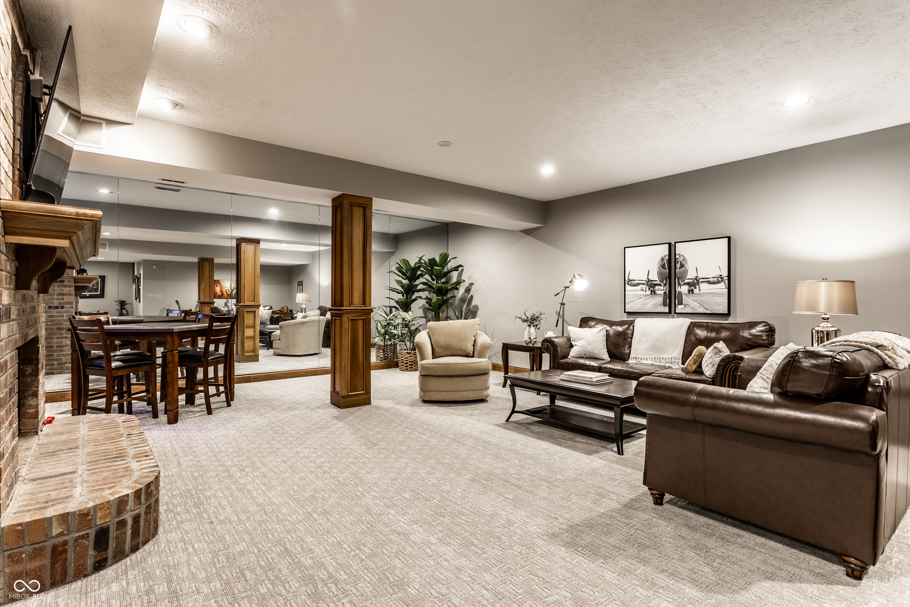5704 E Fall Creek Parkway North Drive
