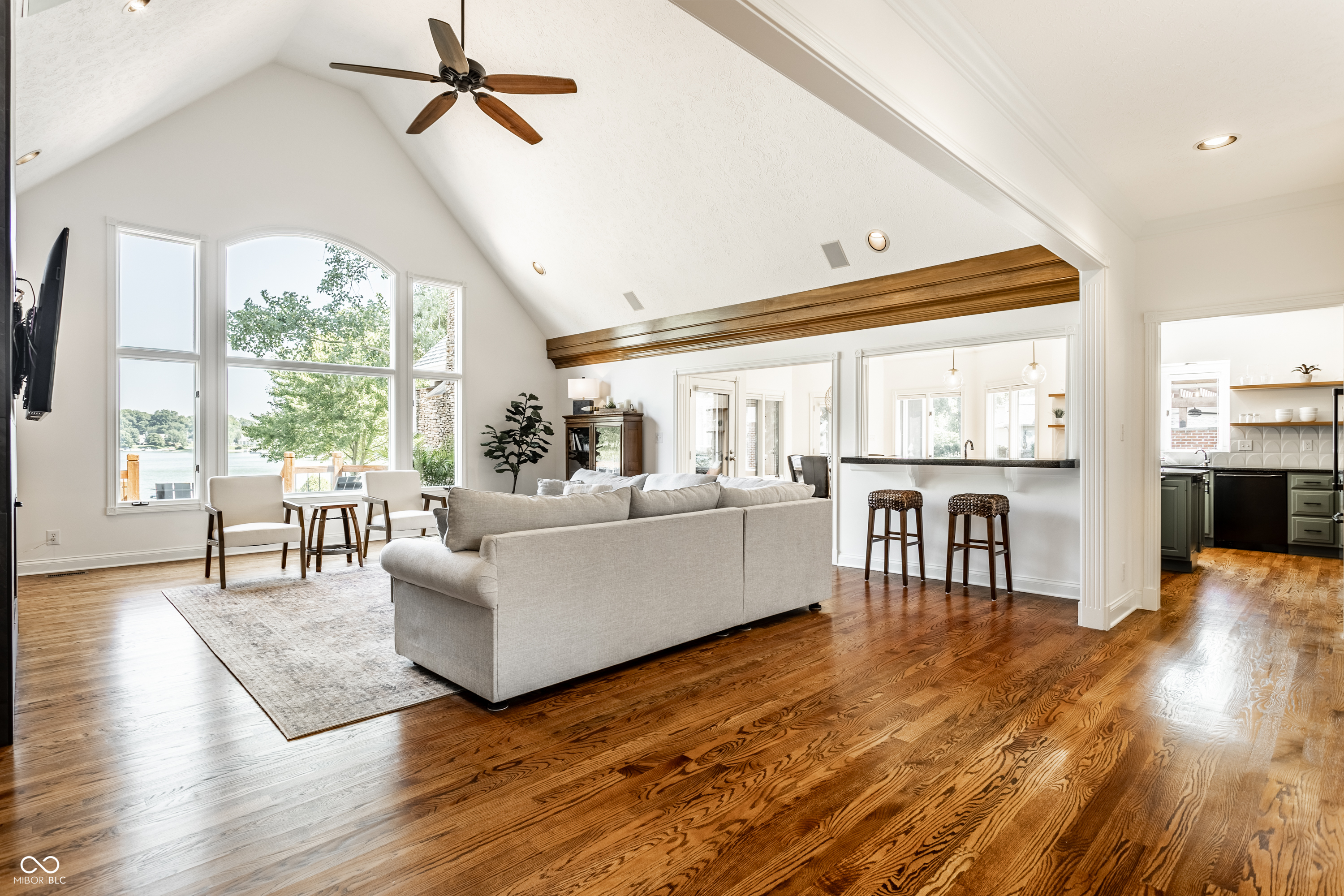 5704 E Fall Creek Parkway North Drive