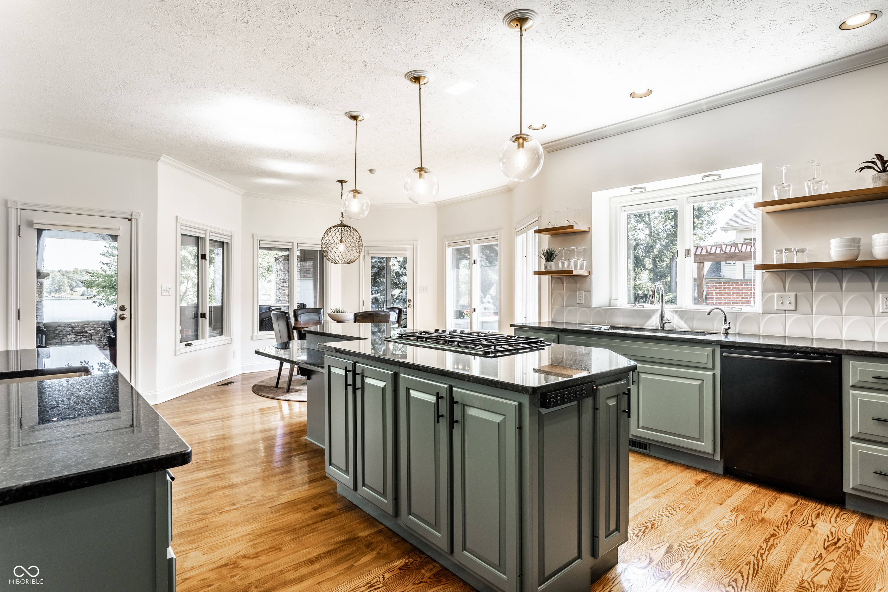 5704 E Fall Creek Parkway North Drive