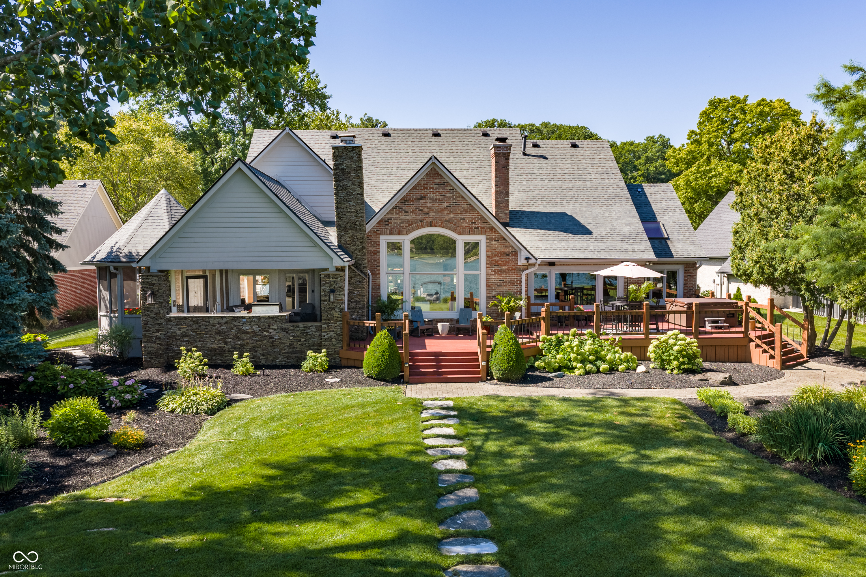 5704 E Fall Creek Parkway North Drive