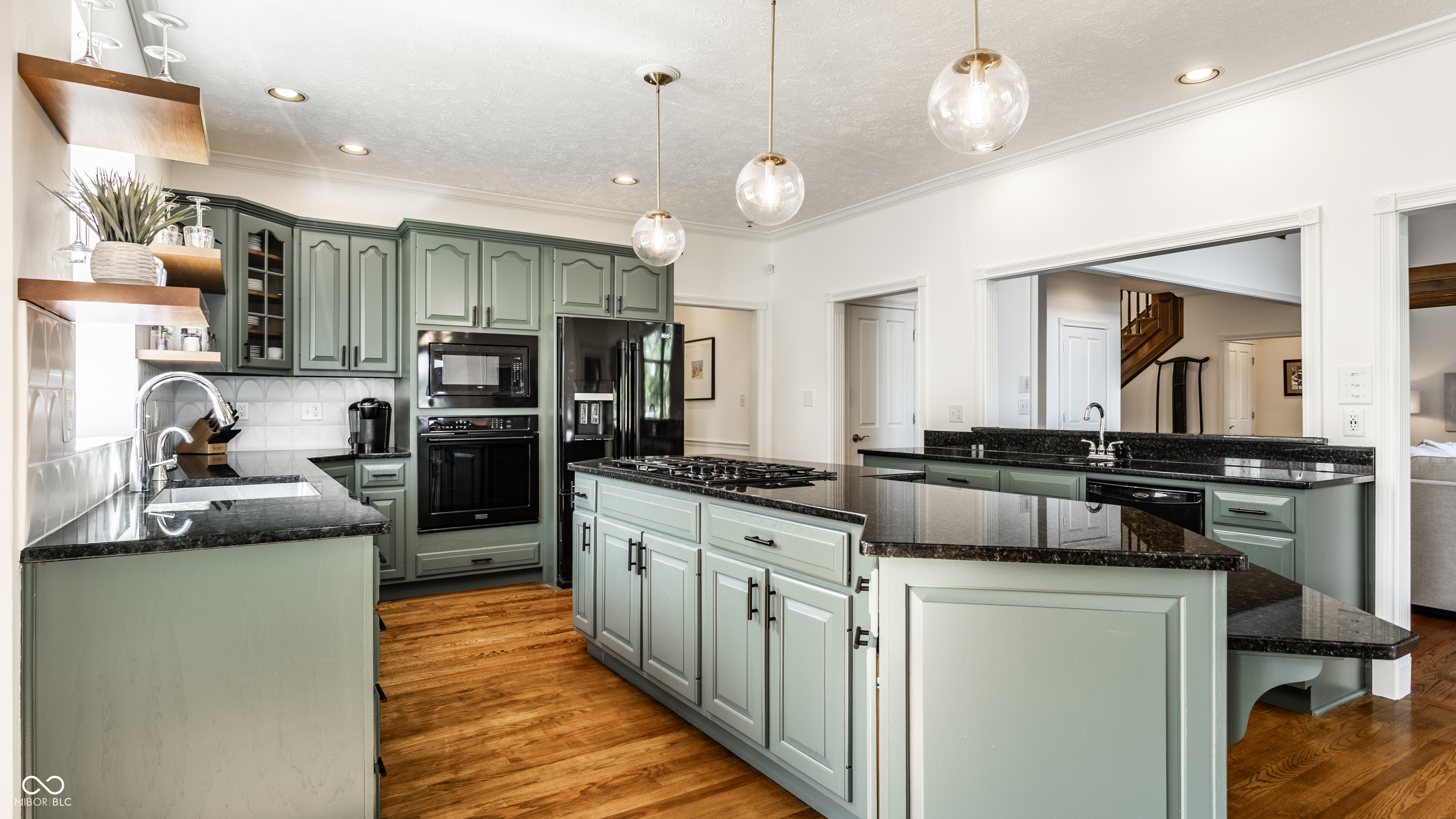 5704 E Fall Creek Parkway North Drive