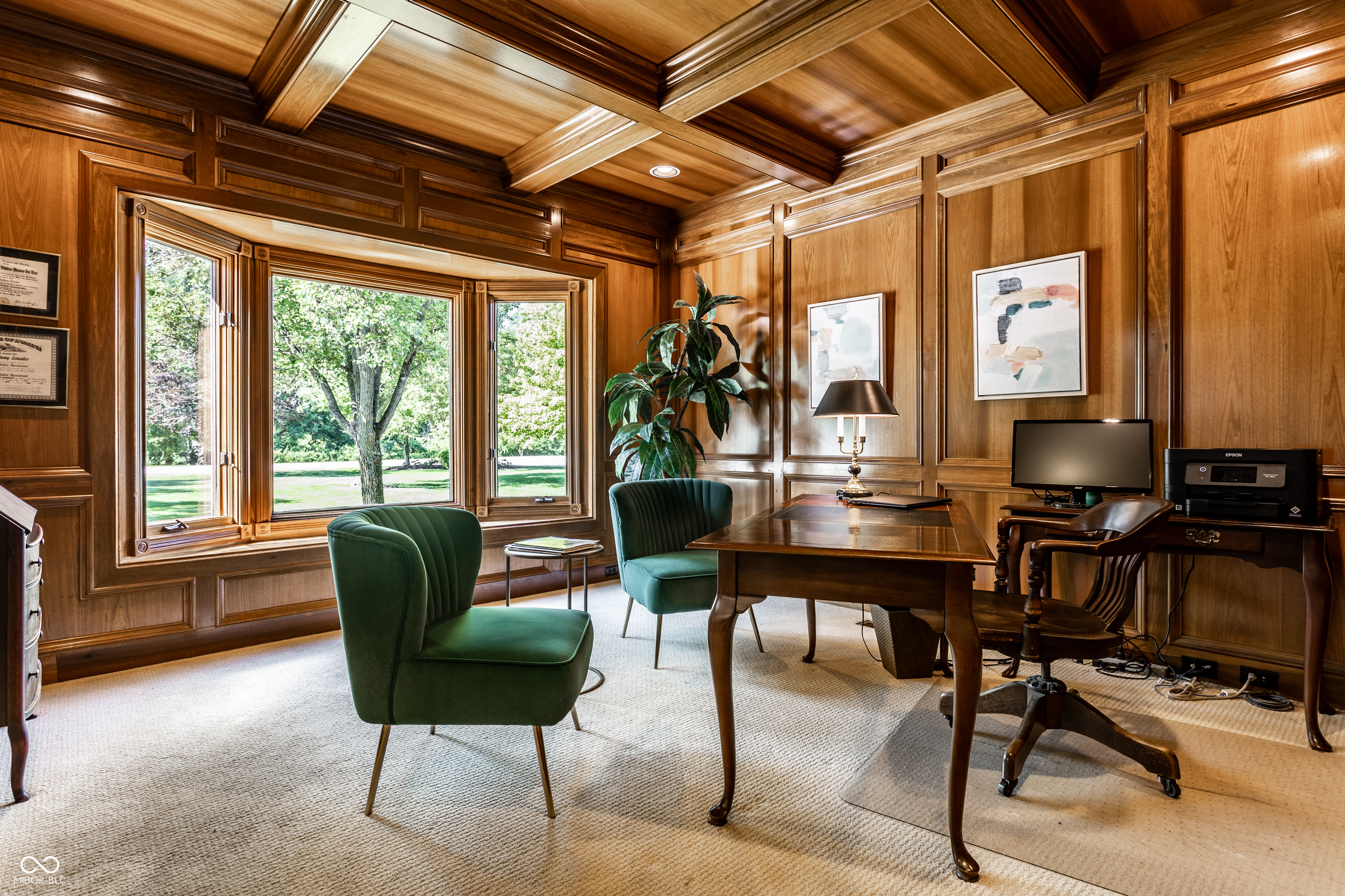 5704 E Fall Creek Parkway North Drive