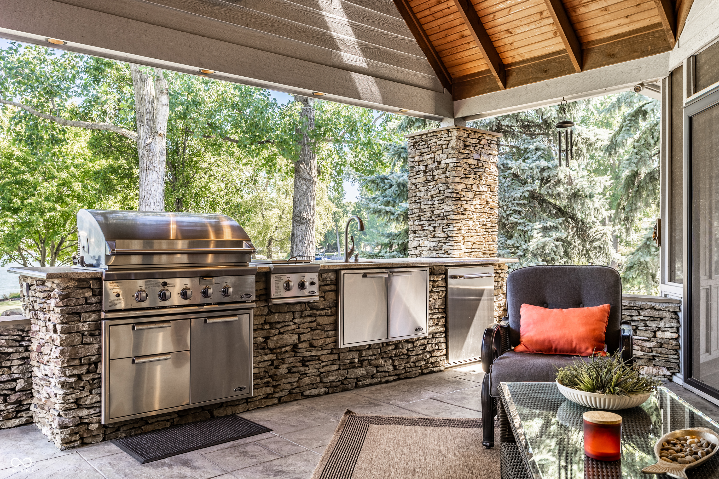5704 E Fall Creek Parkway North Drive