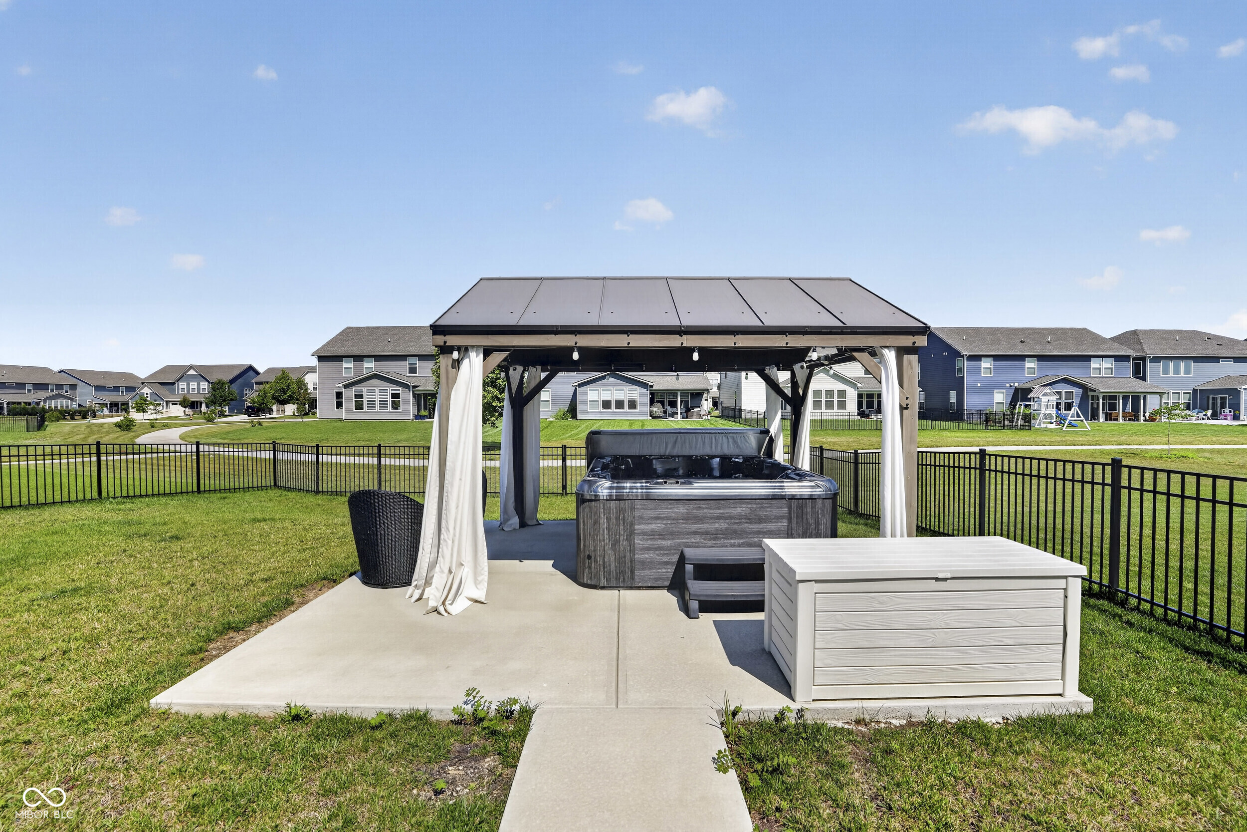 15948 Black Willow Lane
