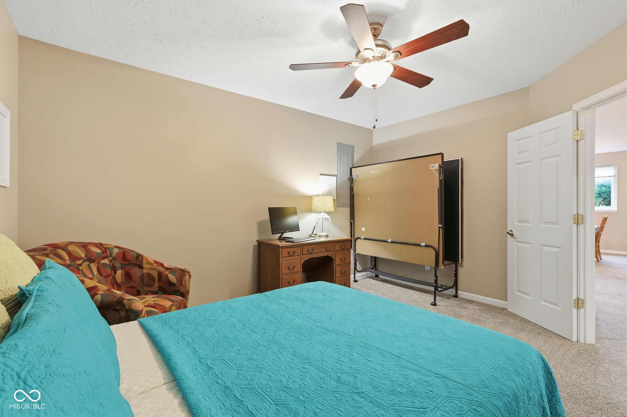 6602 Royal Oakland N