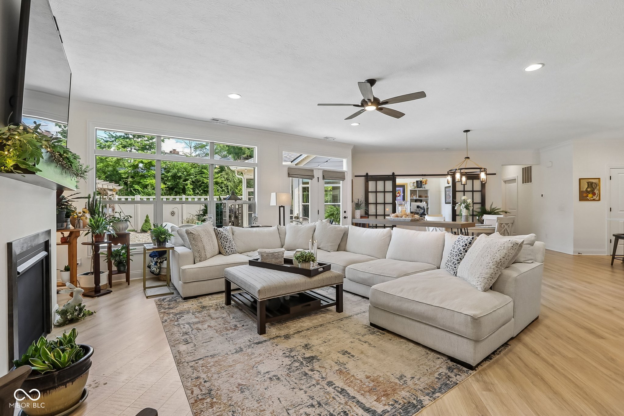 13991 Rowling Place