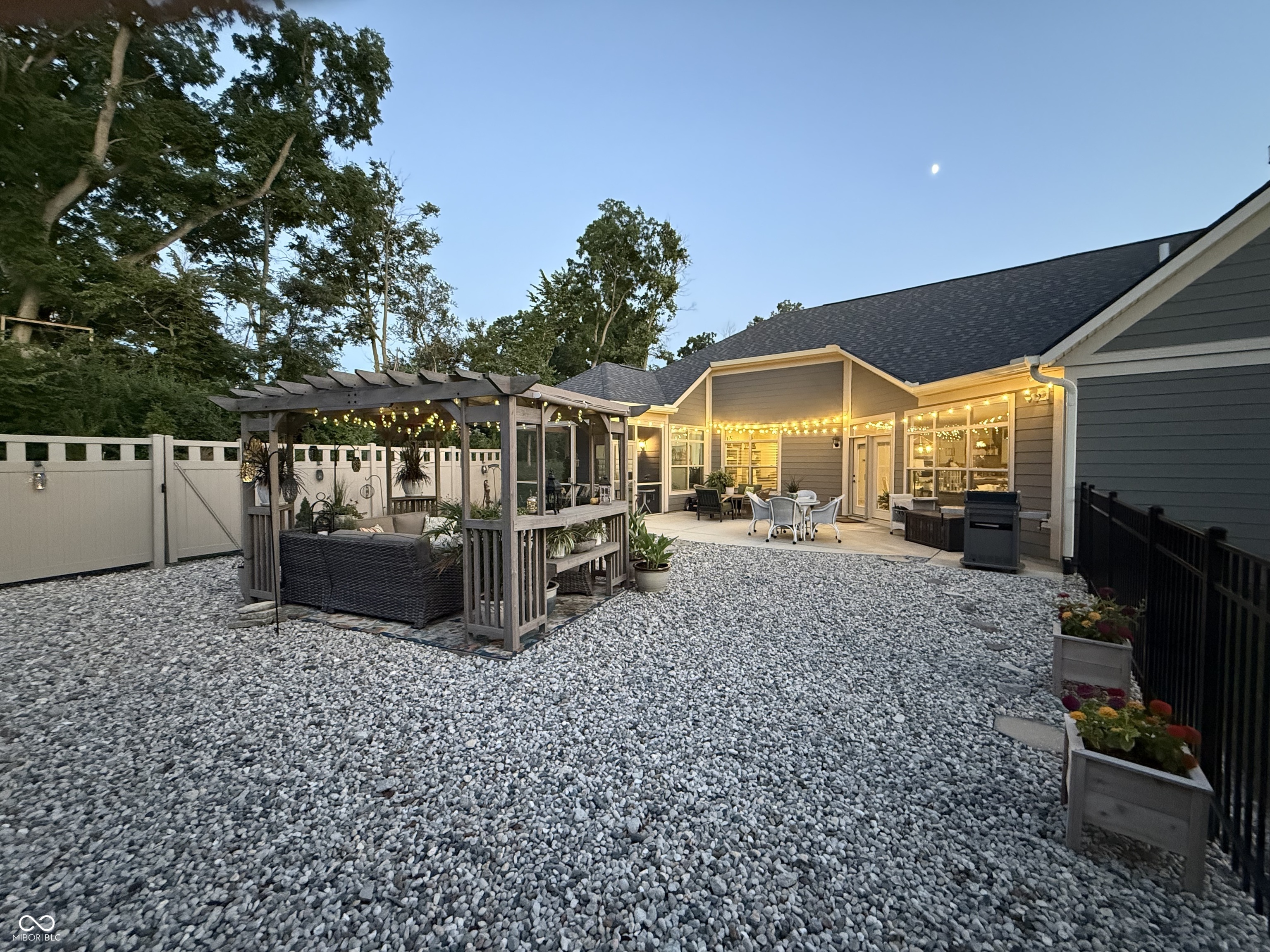 13991 Rowling Place