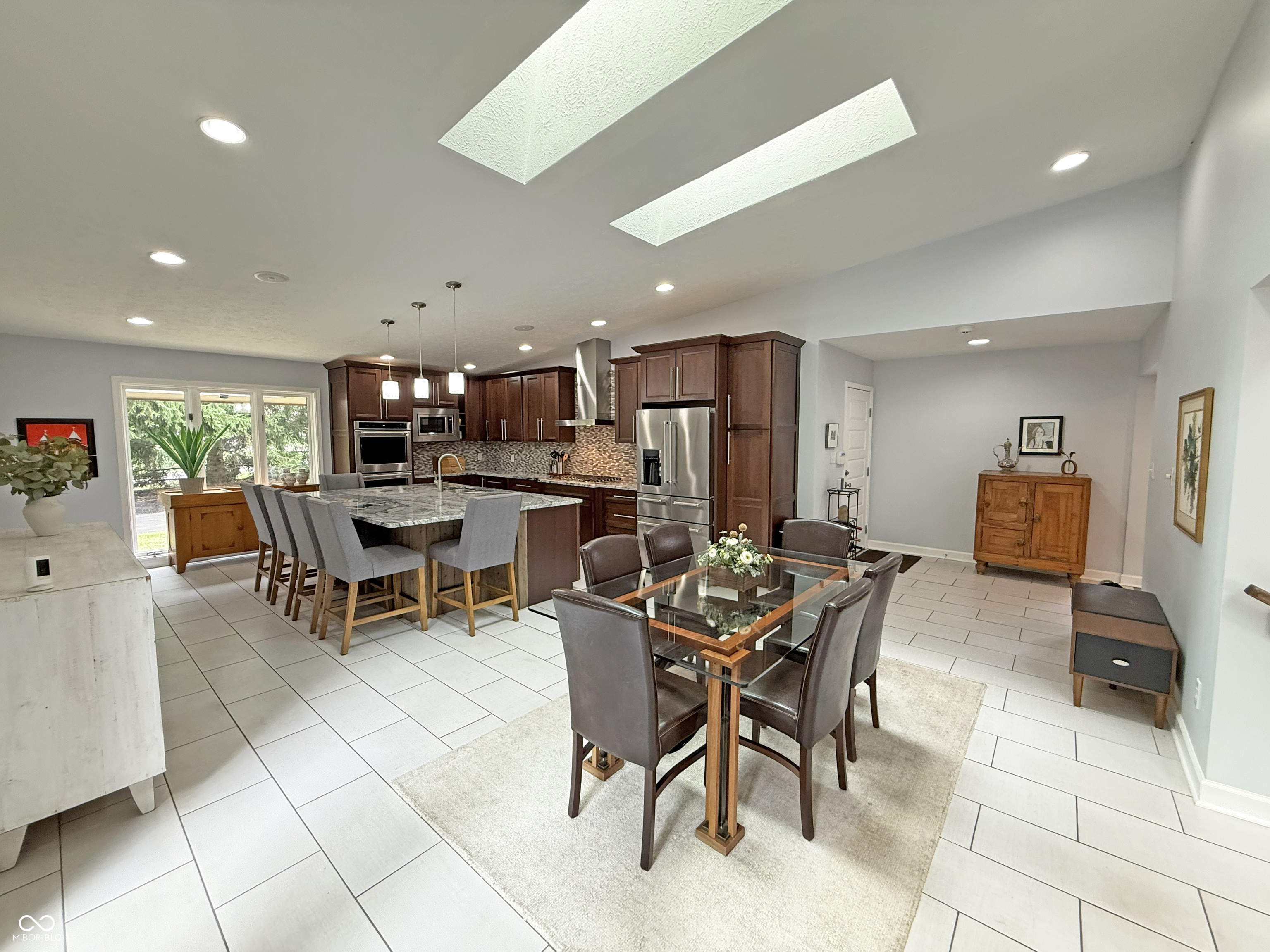 9009 Shetland Court