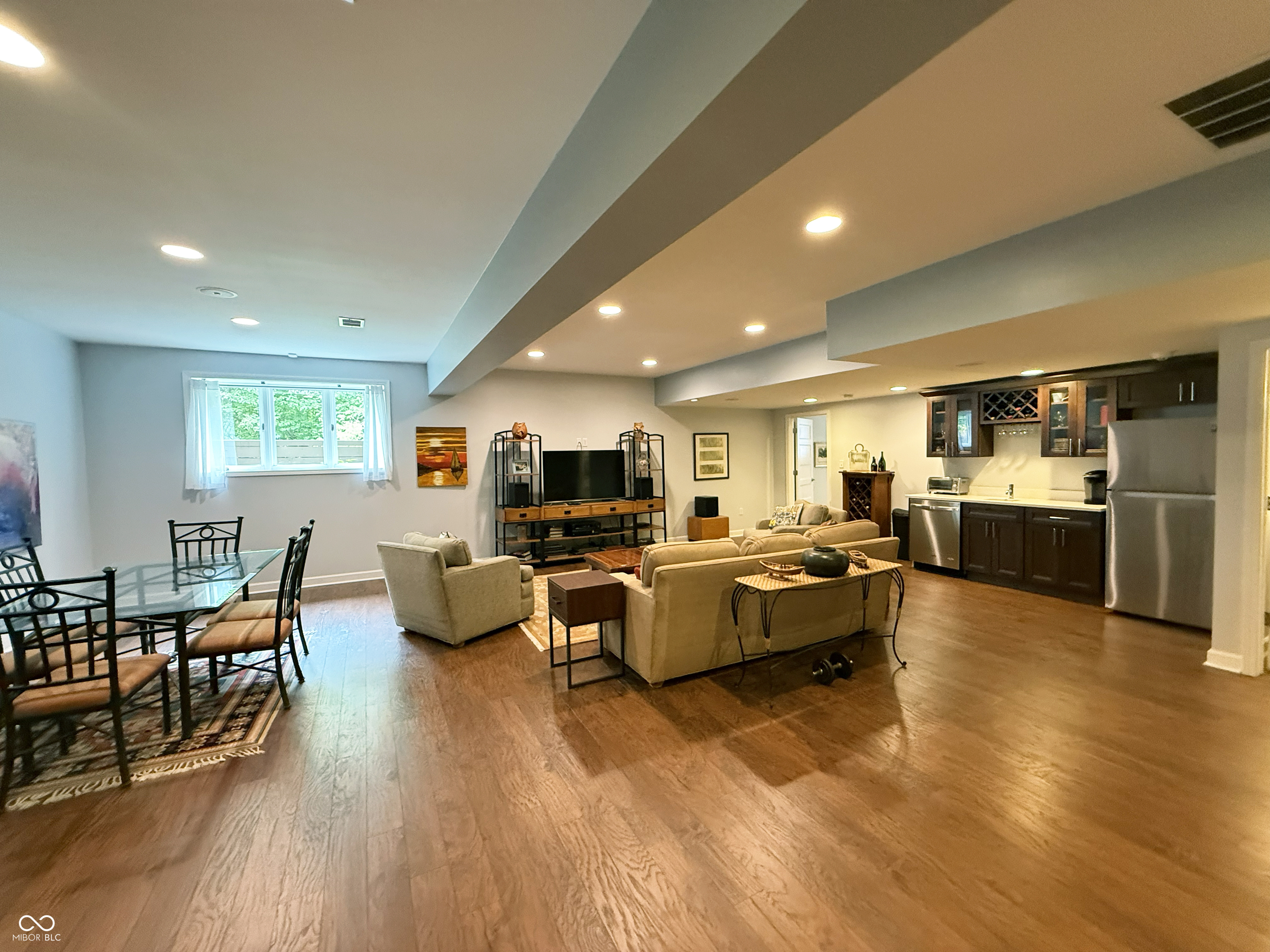 9009 Shetland Court