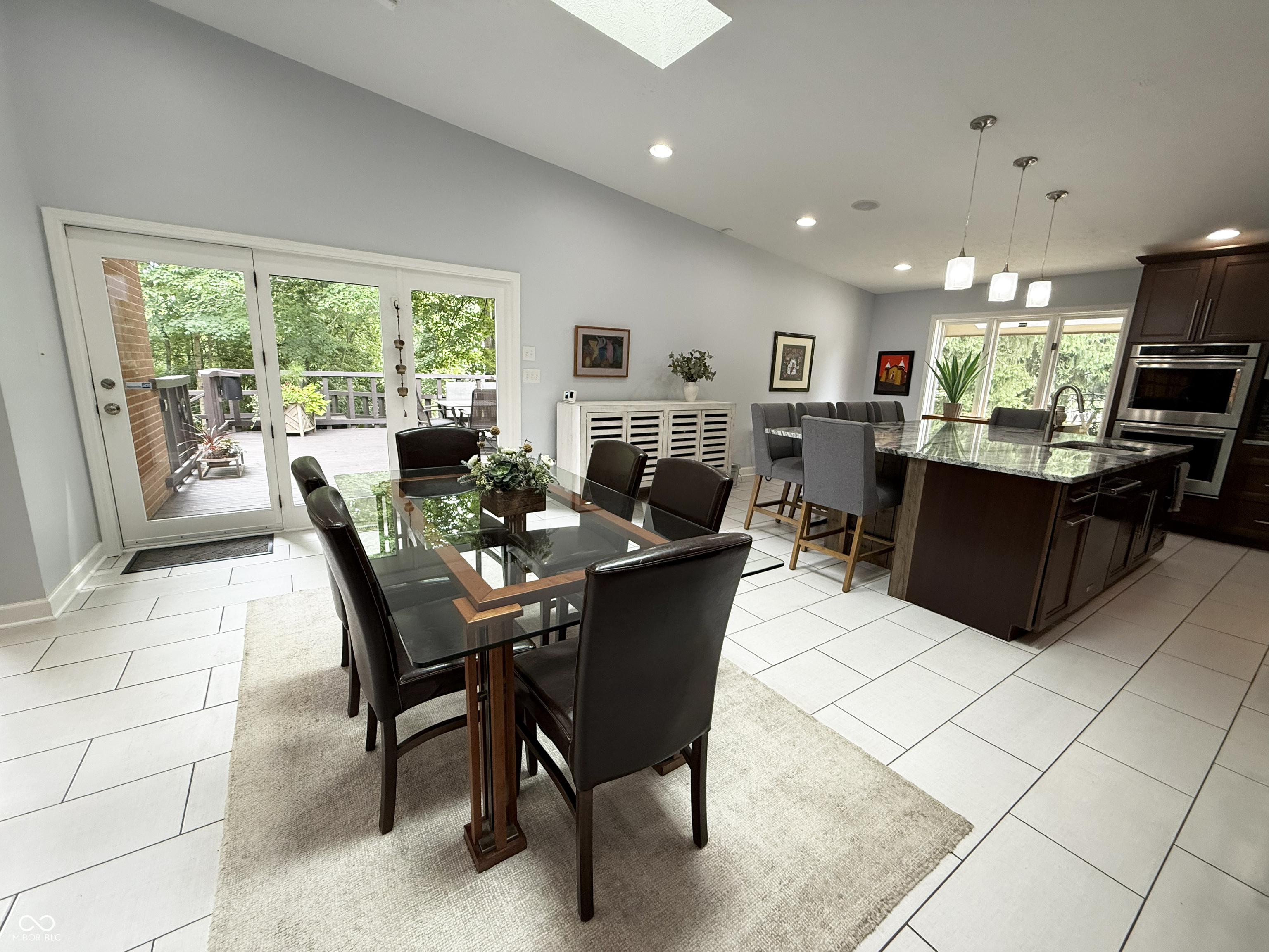 9009 Shetland Court
