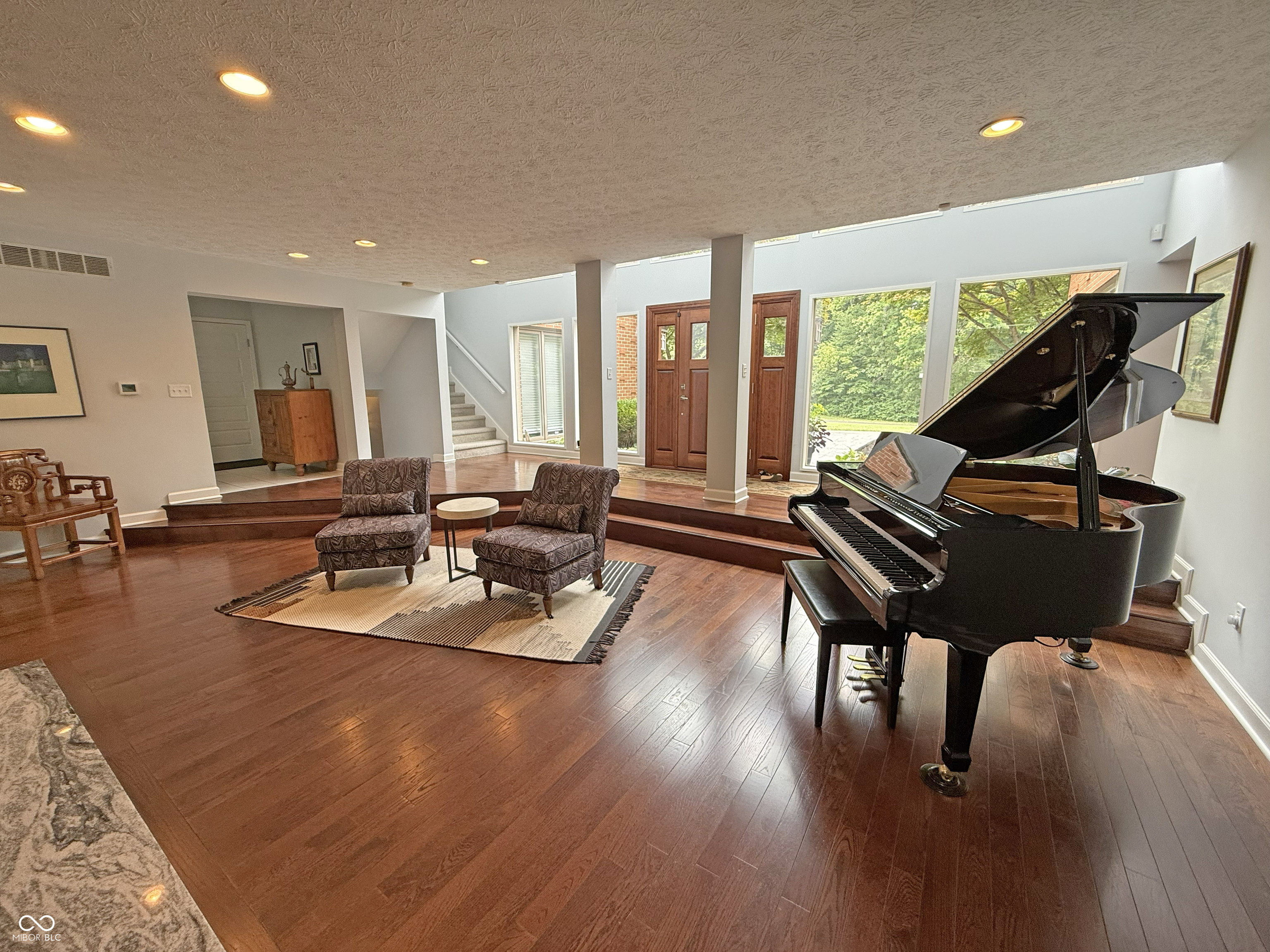 9009 Shetland Court