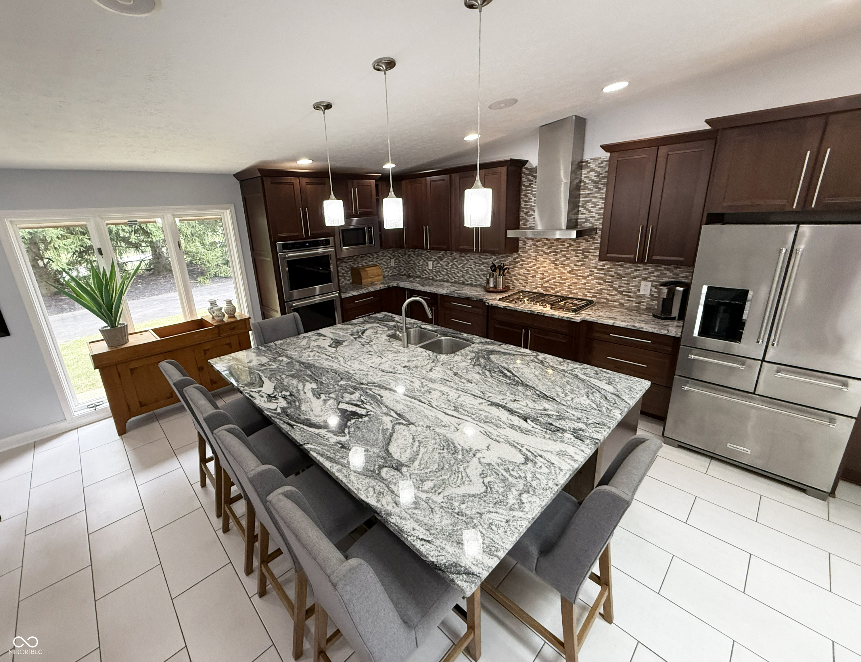 9009 Shetland Court