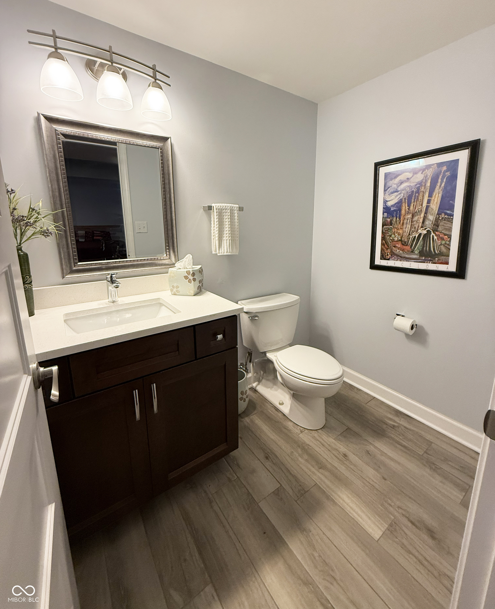 9009 Shetland Court