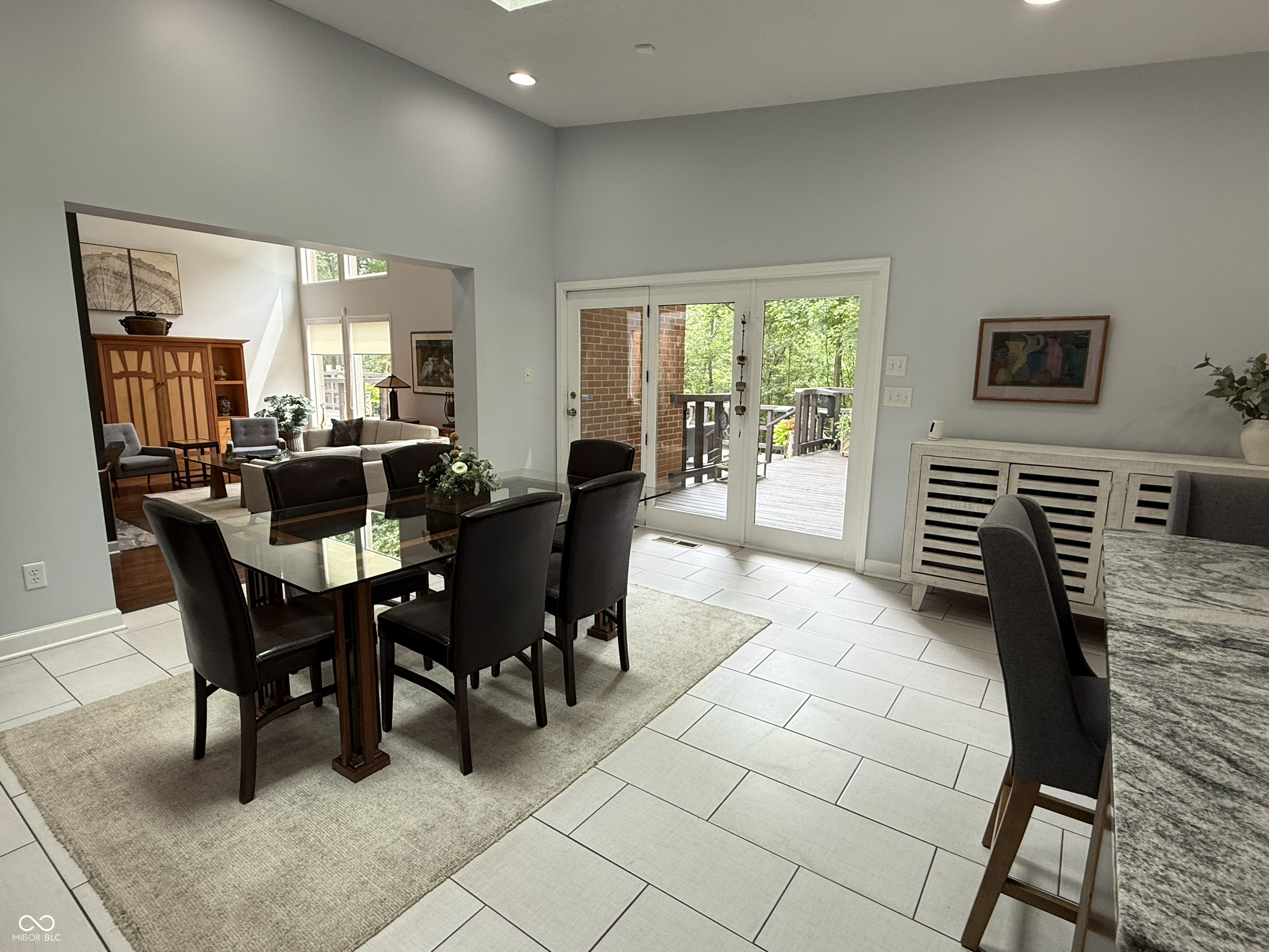 9009 Shetland Court