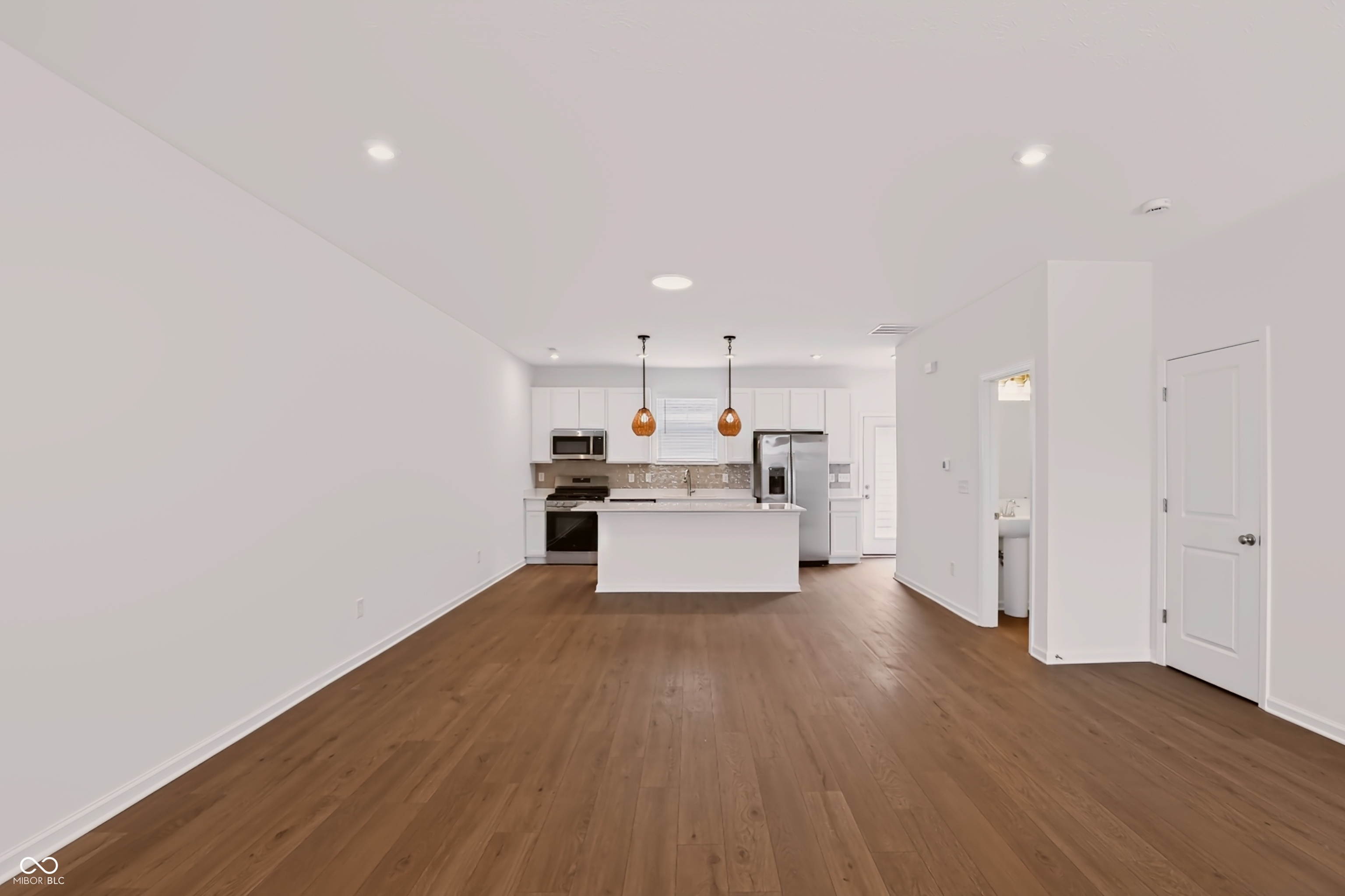 3935 Sandpiper Way