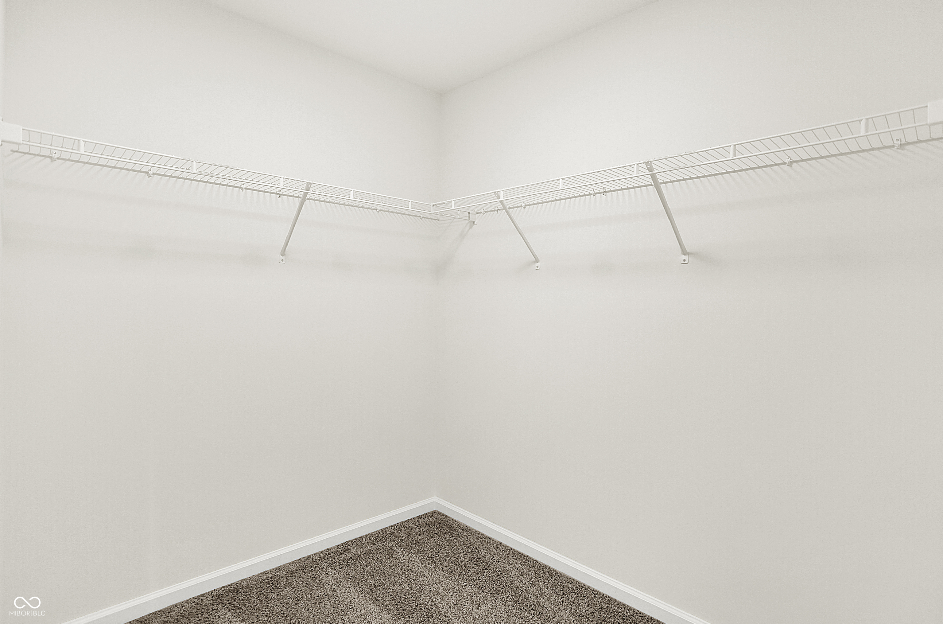3935 Sandpiper Way