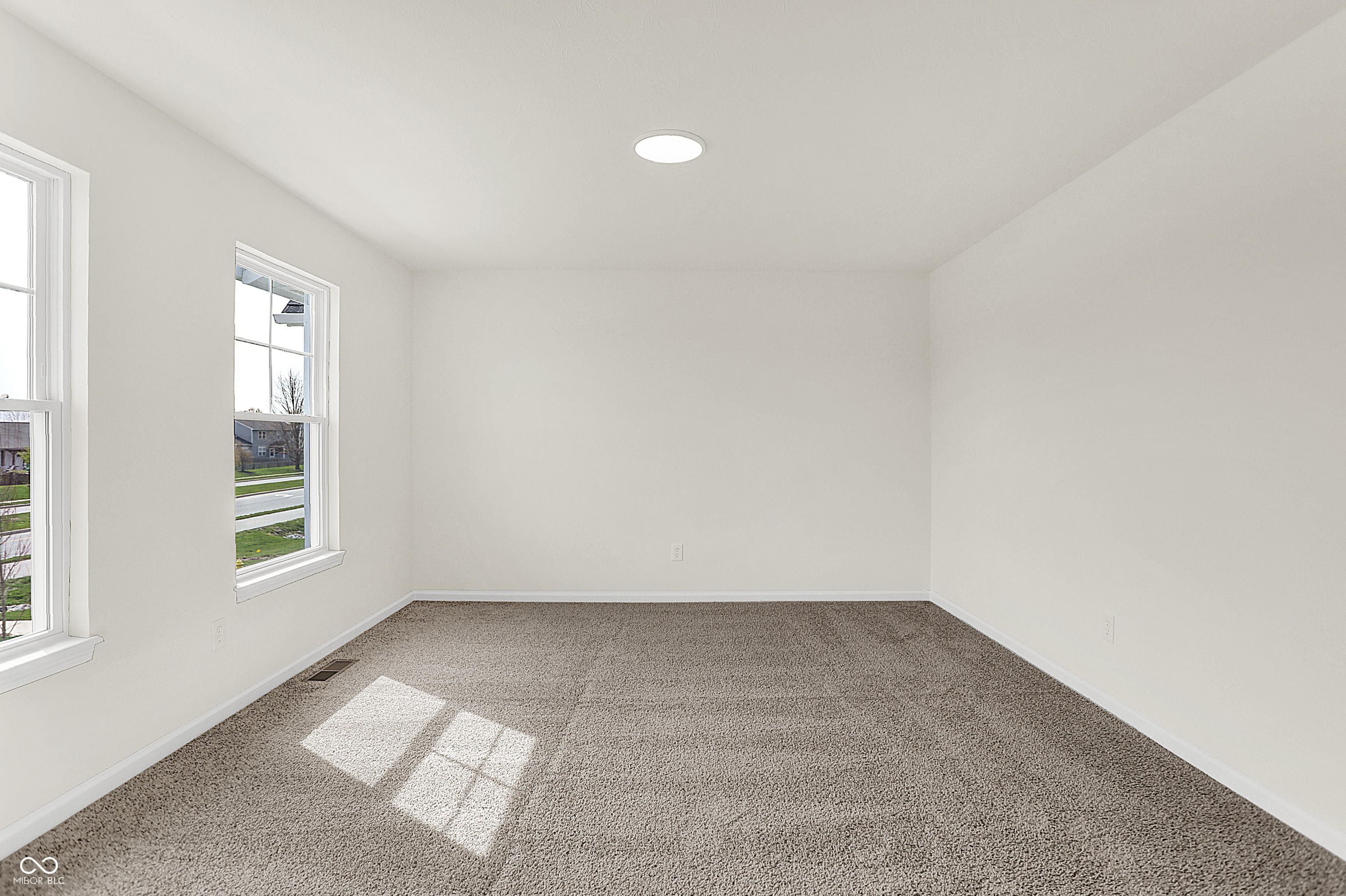 3935 Sandpiper Way