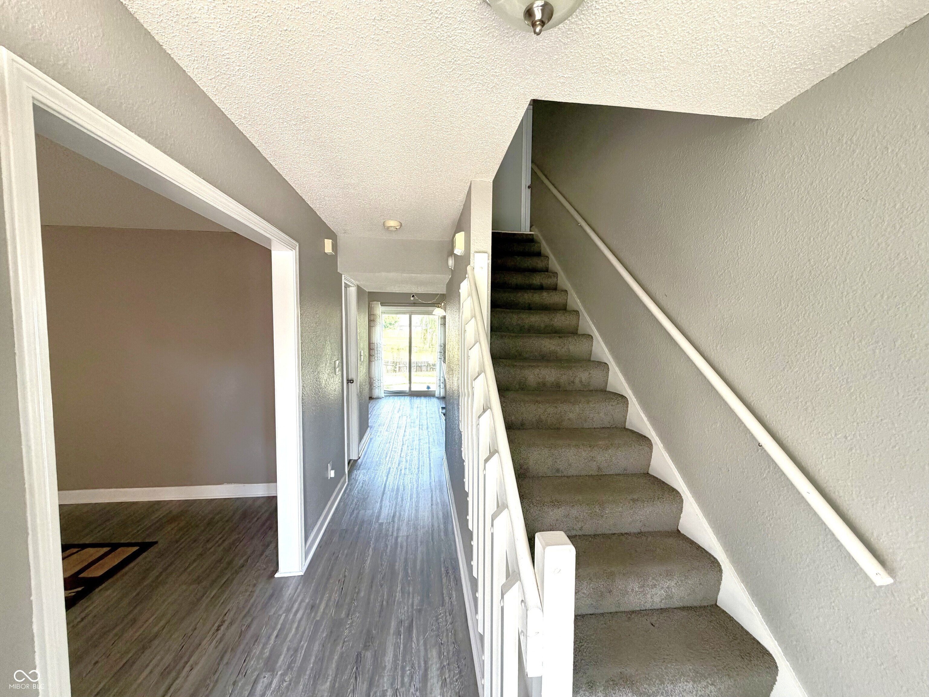 2933 Cooperland Court