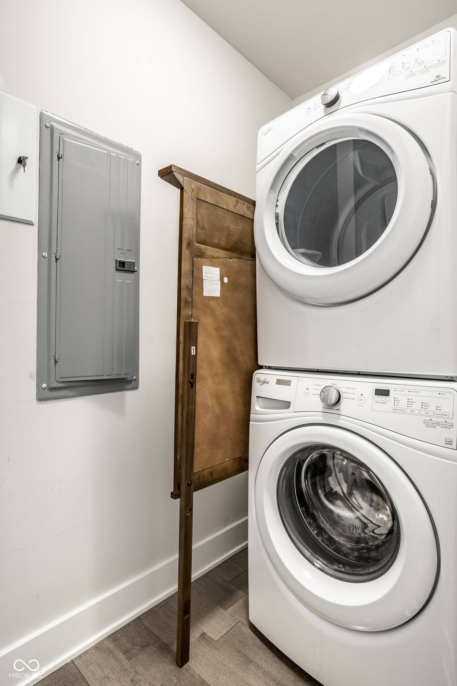 504 N Park Avenue Unit: 9
