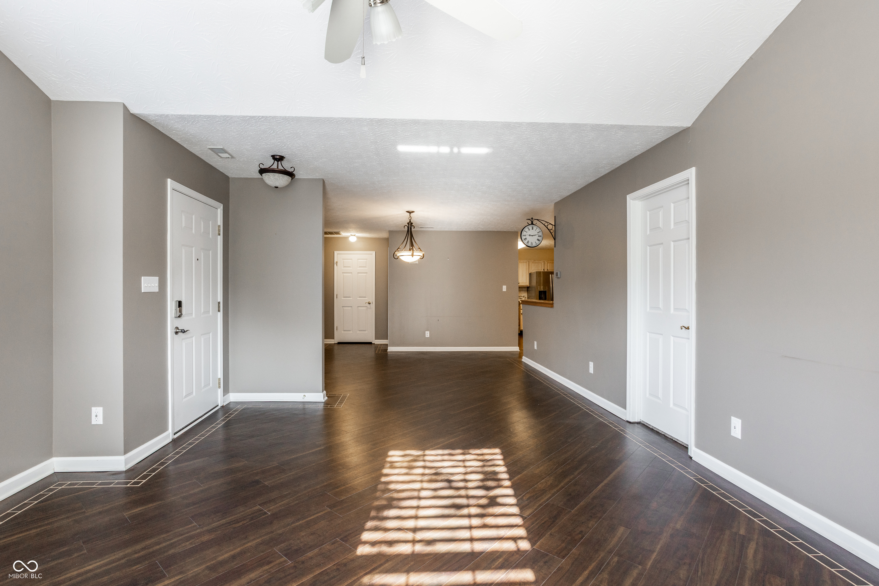 3052 W Applewood Court