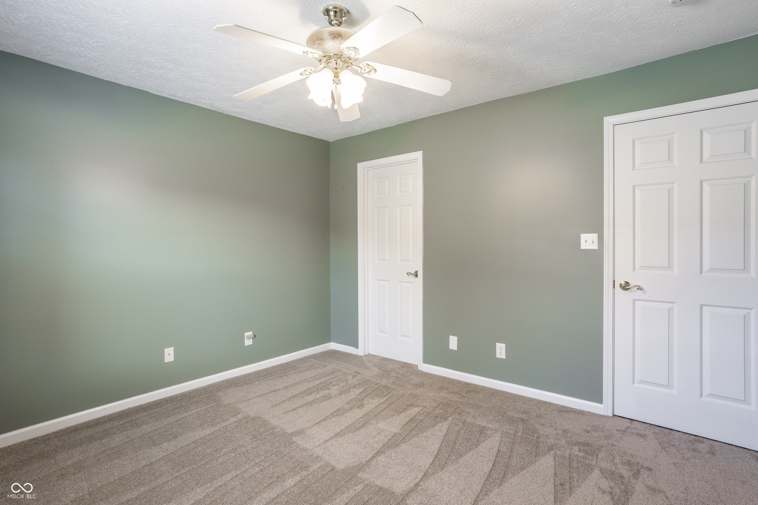 3052 W Applewood Court