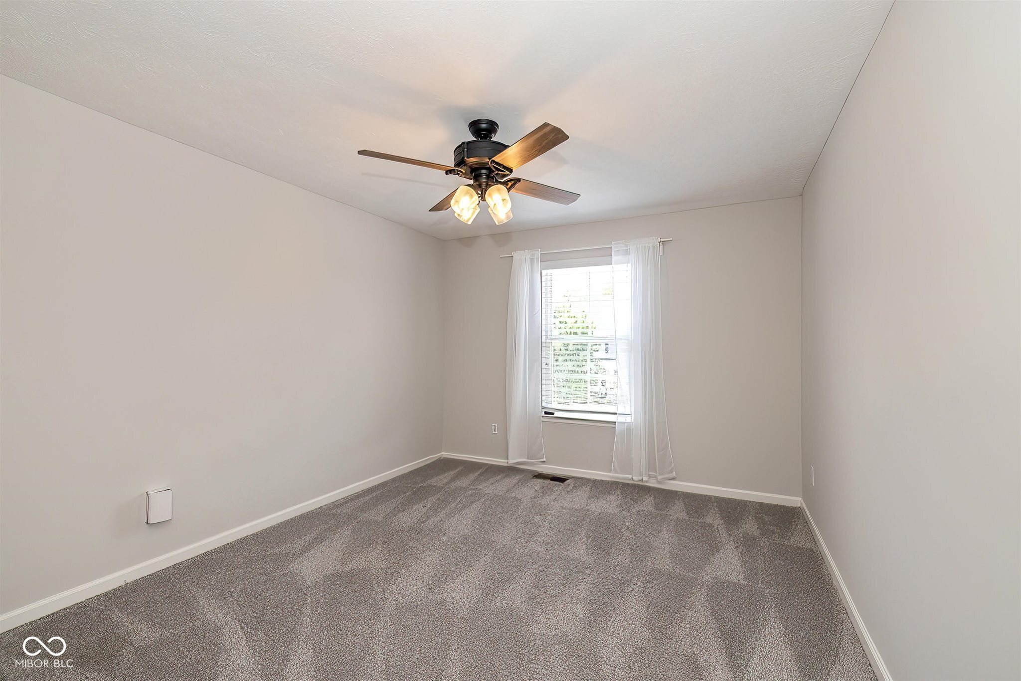 15973 Trestle Drive