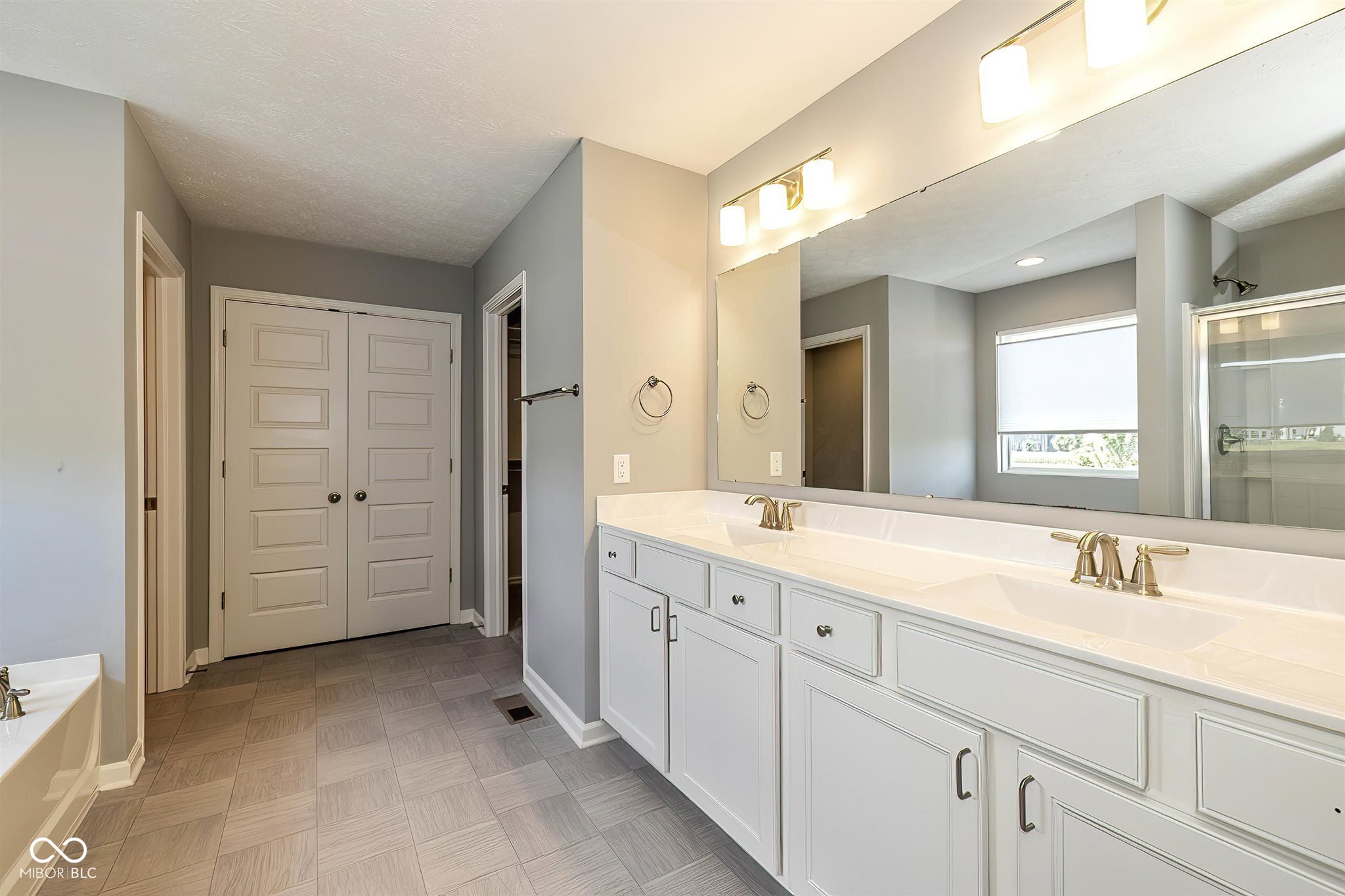 15973 Trestle Drive