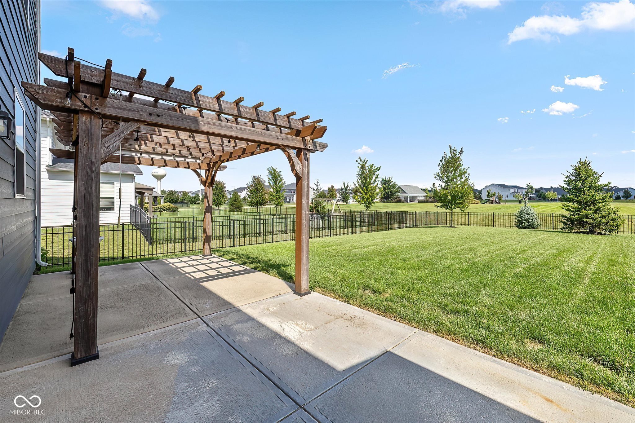 15973 Trestle Drive