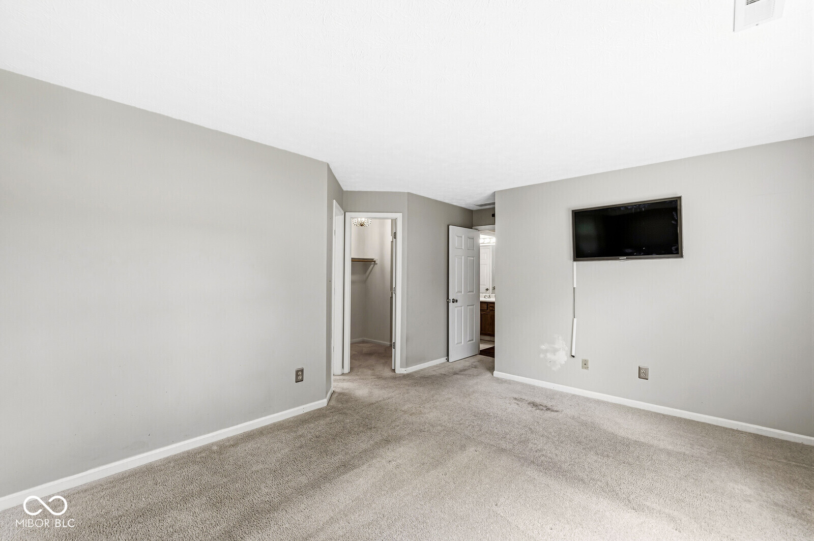 7155 Woodgate Drive