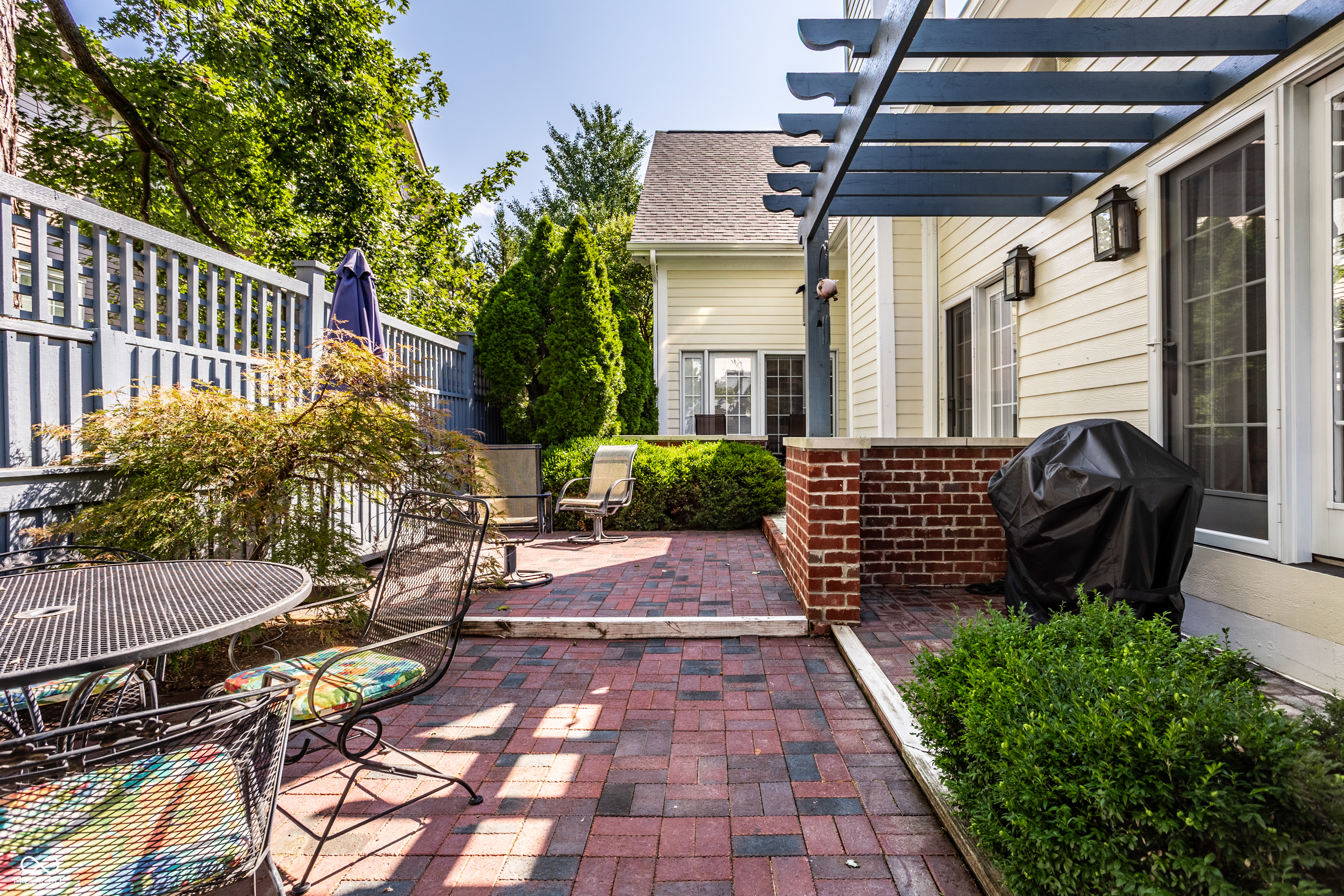 520 W Cedar Street