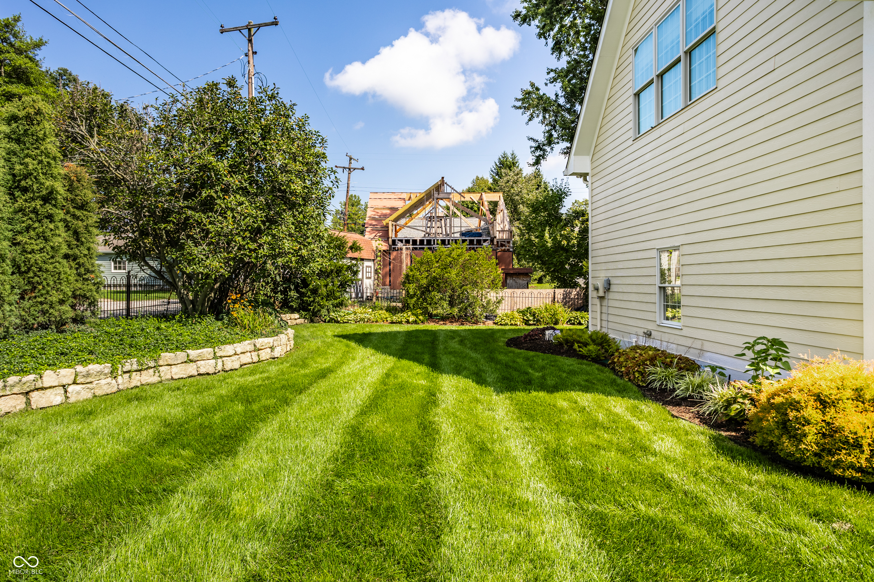 520 W Cedar Street