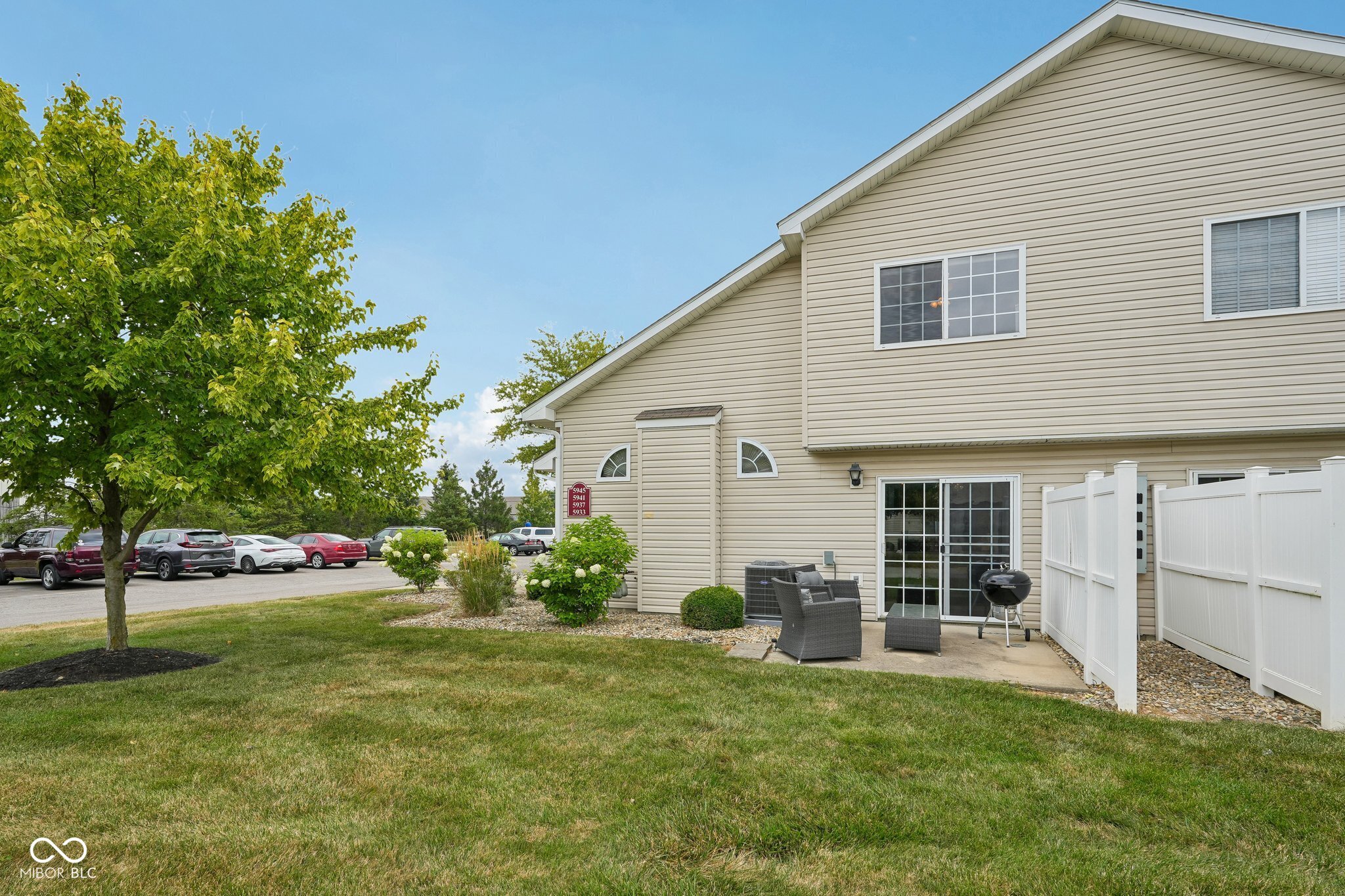 5933 Marina View Drive