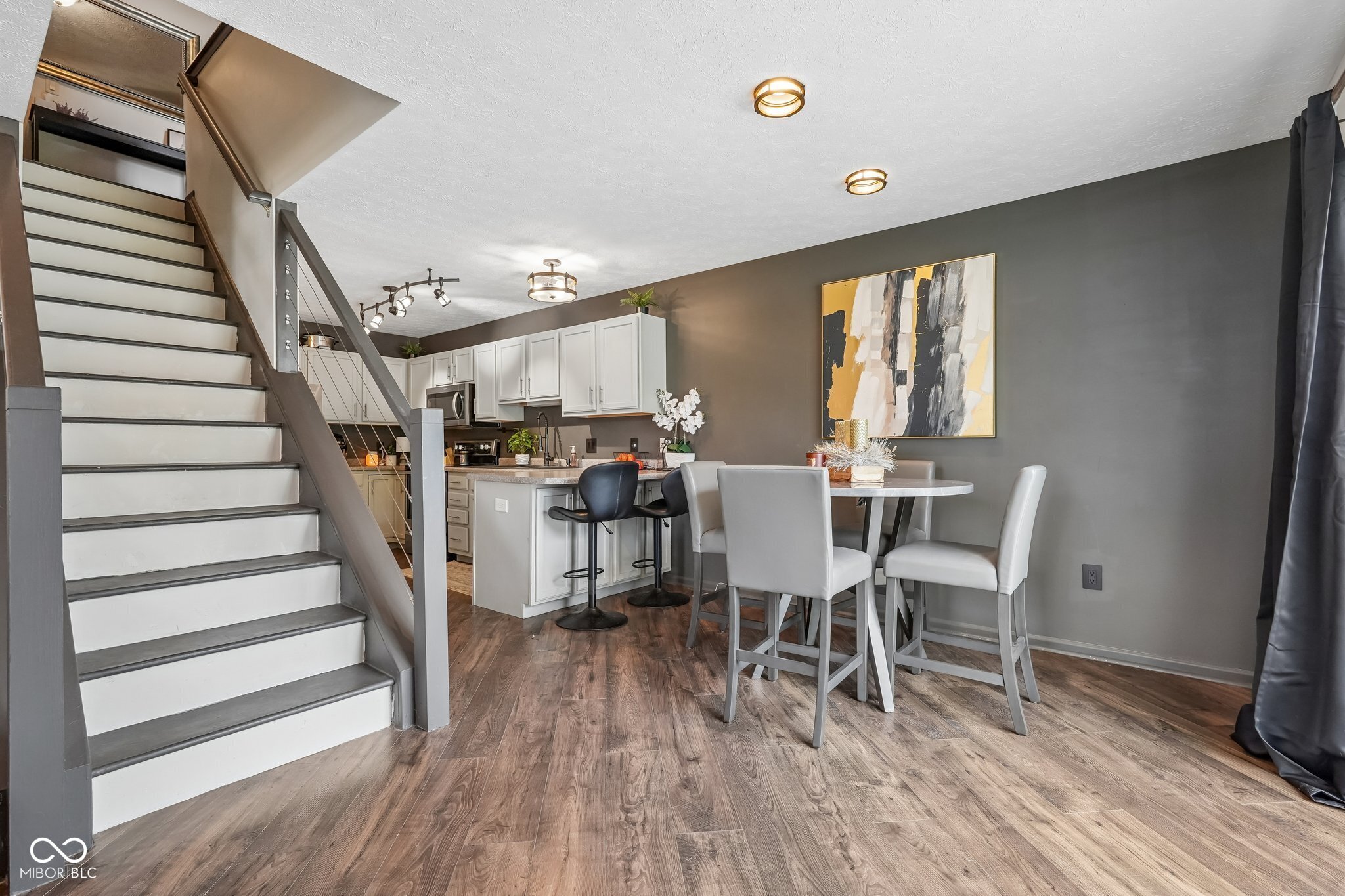 5933 Marina View Drive