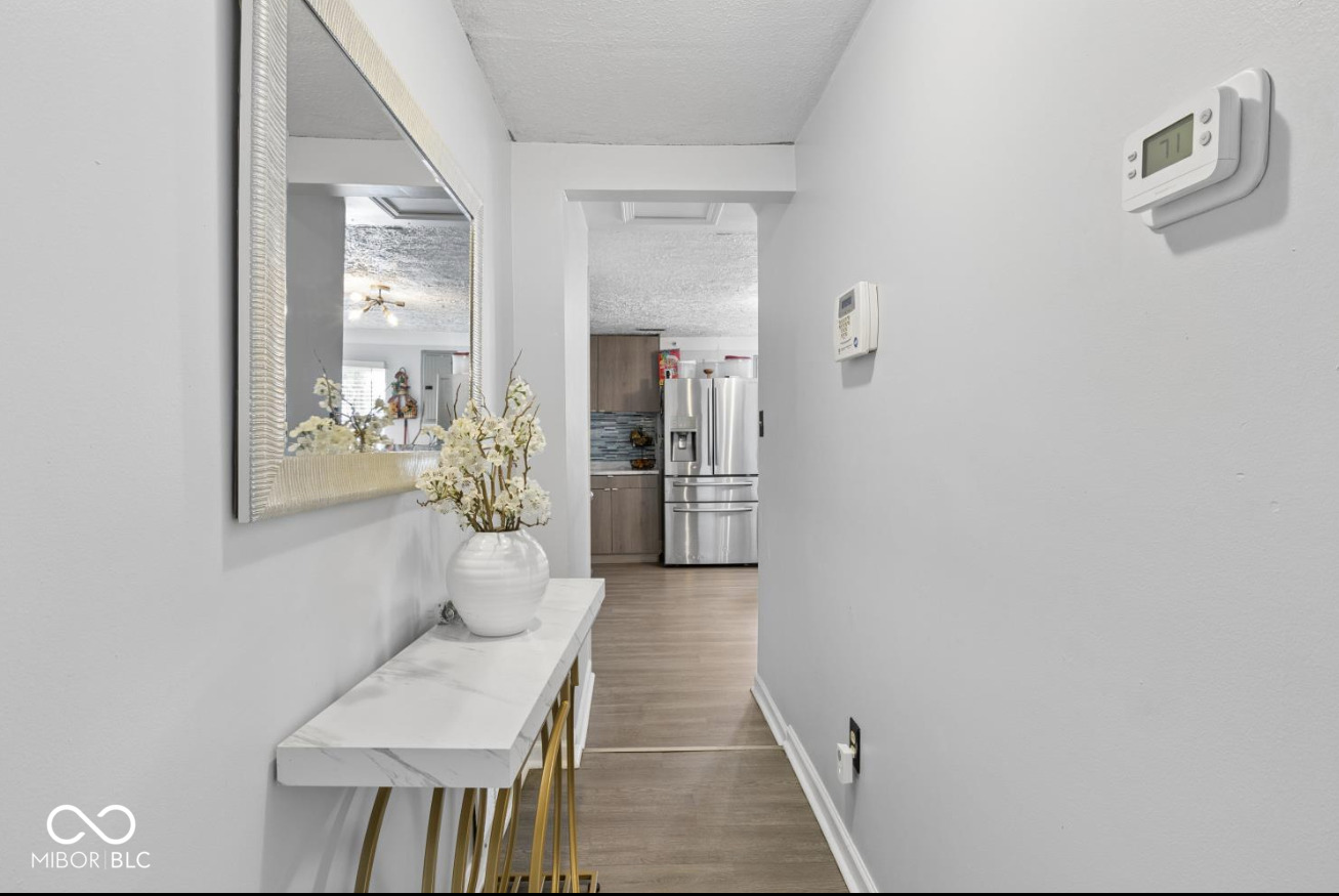 1122 S Fleming