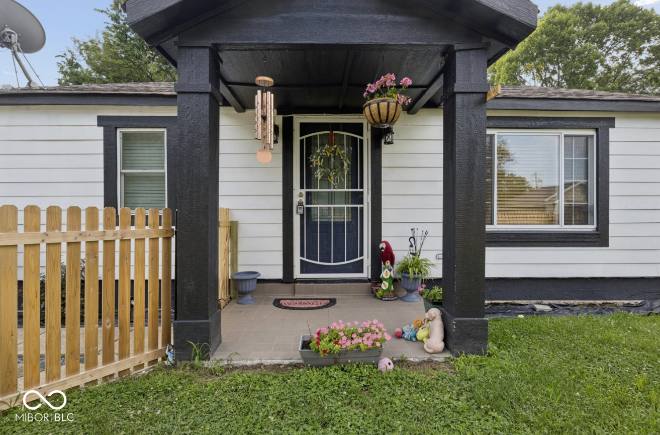 1122 S Fleming