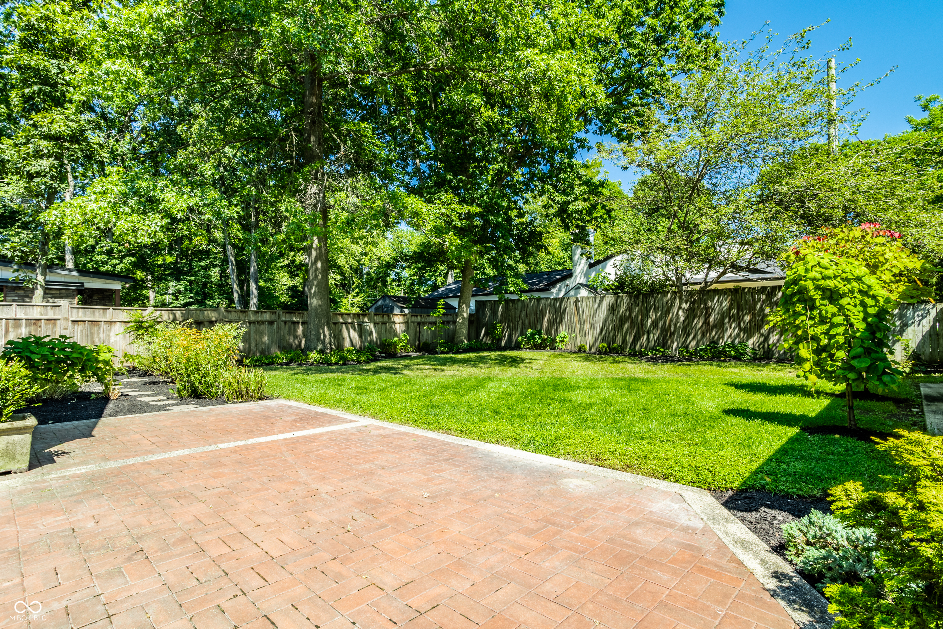 228 E 82nd Street