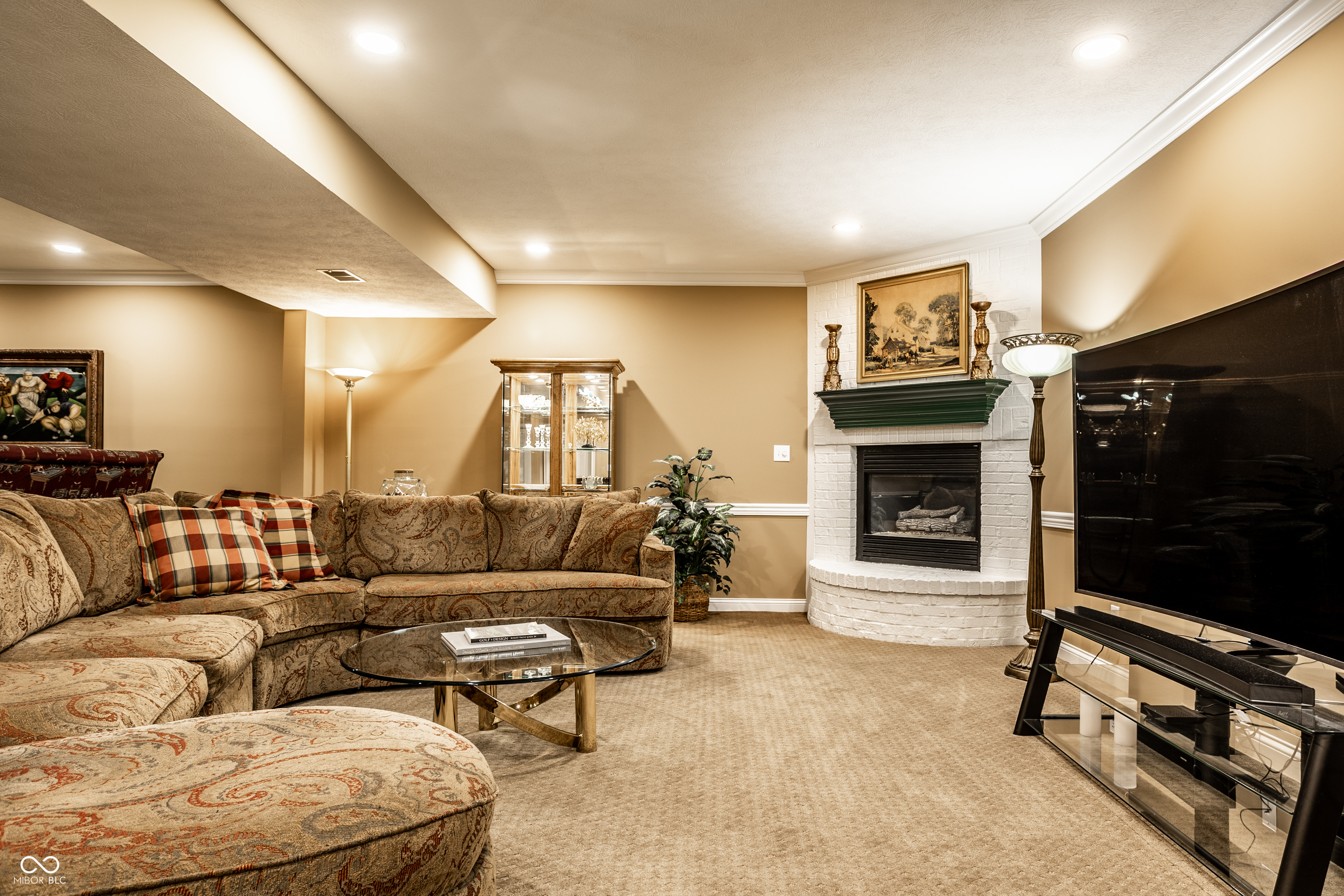 6610 Greenridge Drive