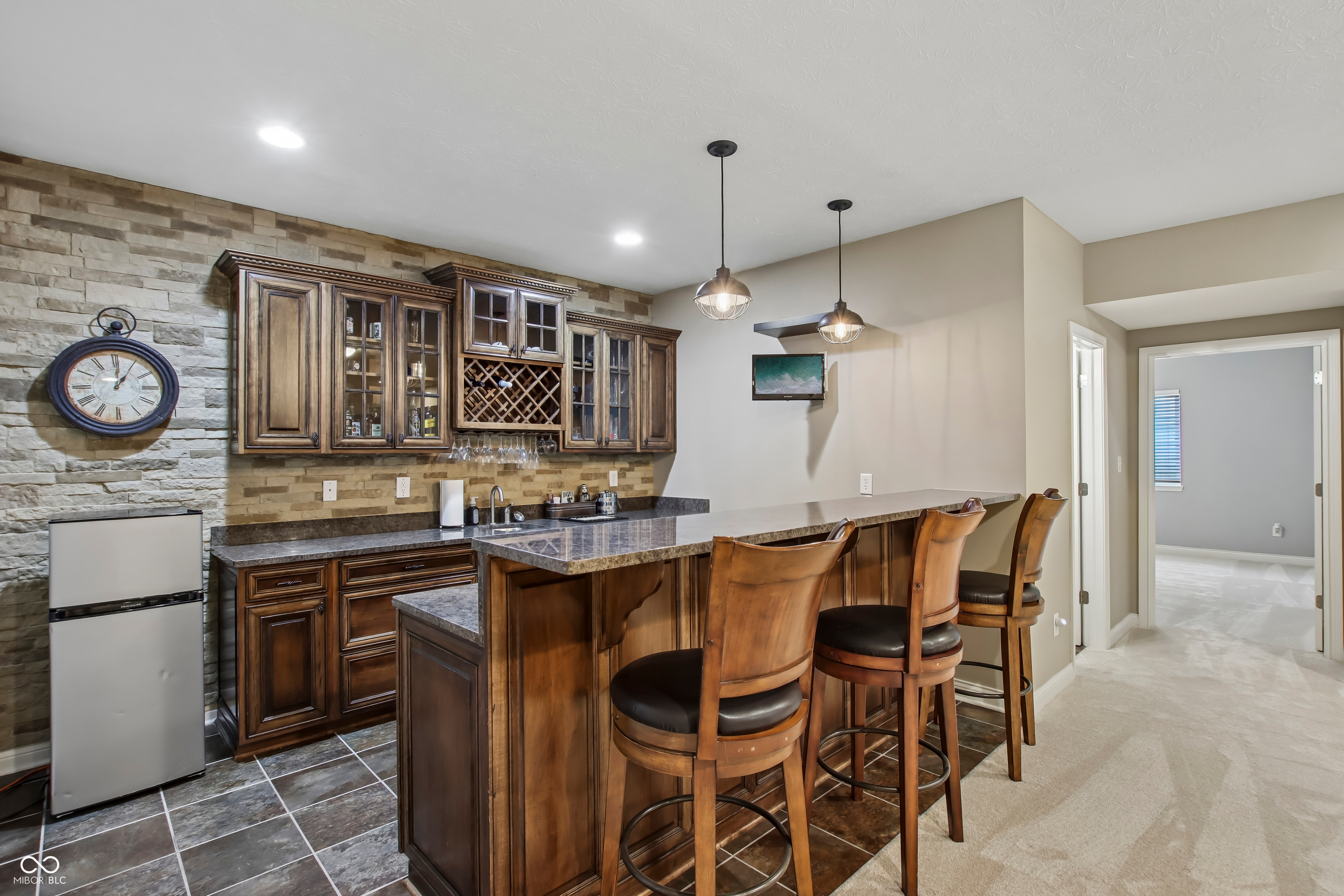 15480 Mission Hills Drive