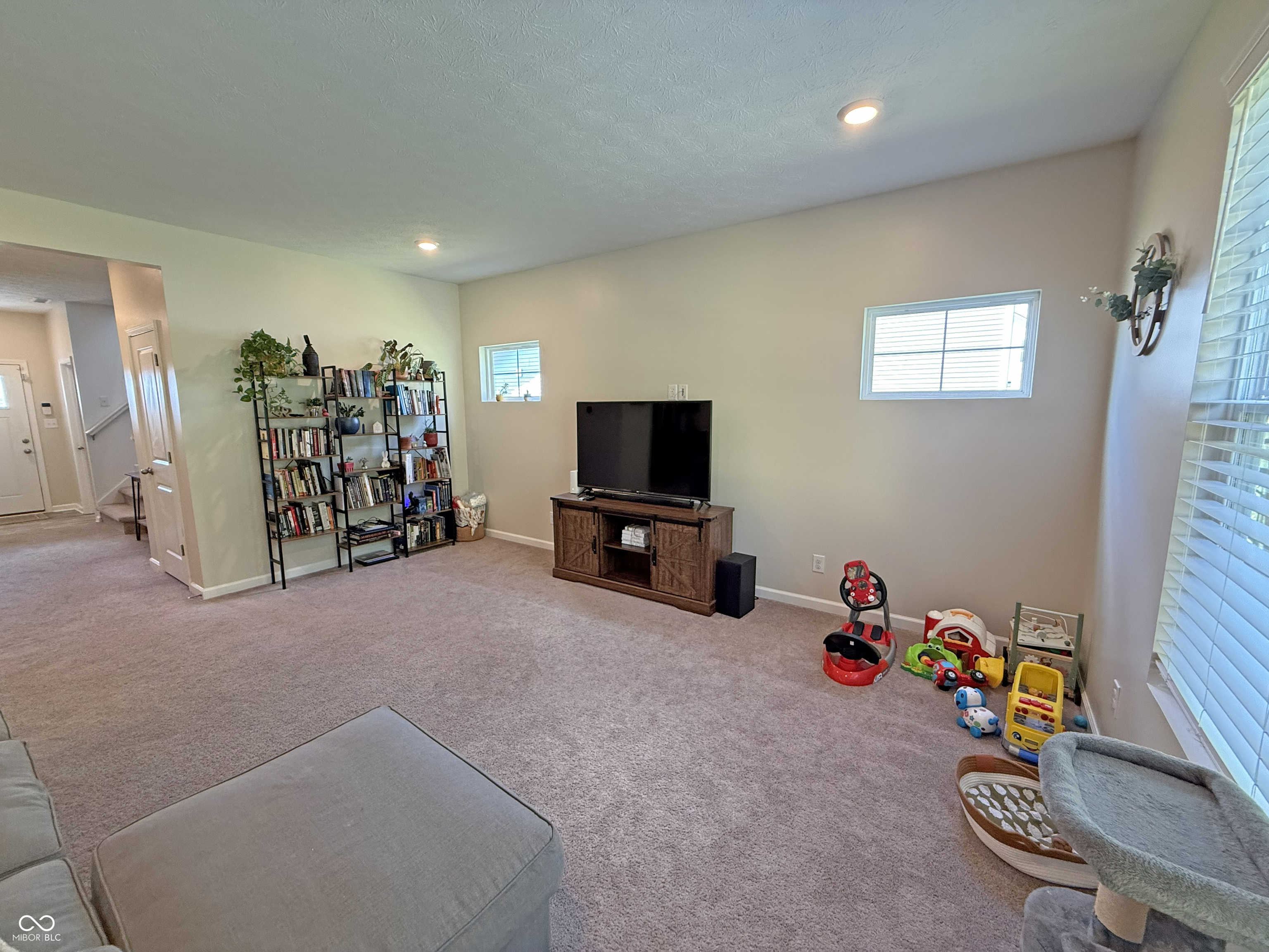 17965 Ambrosia Trail