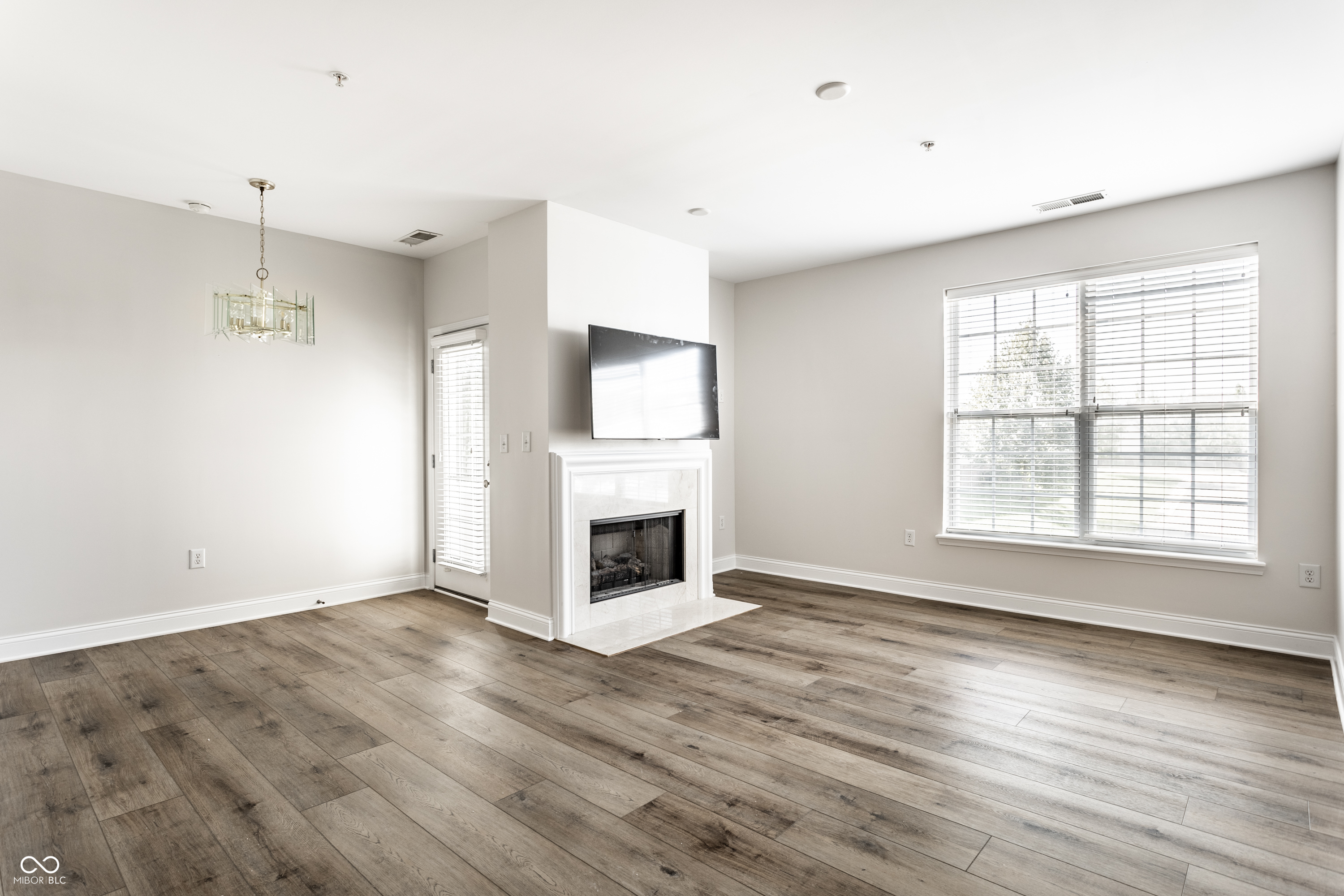 451 American Way N Unit: 1C