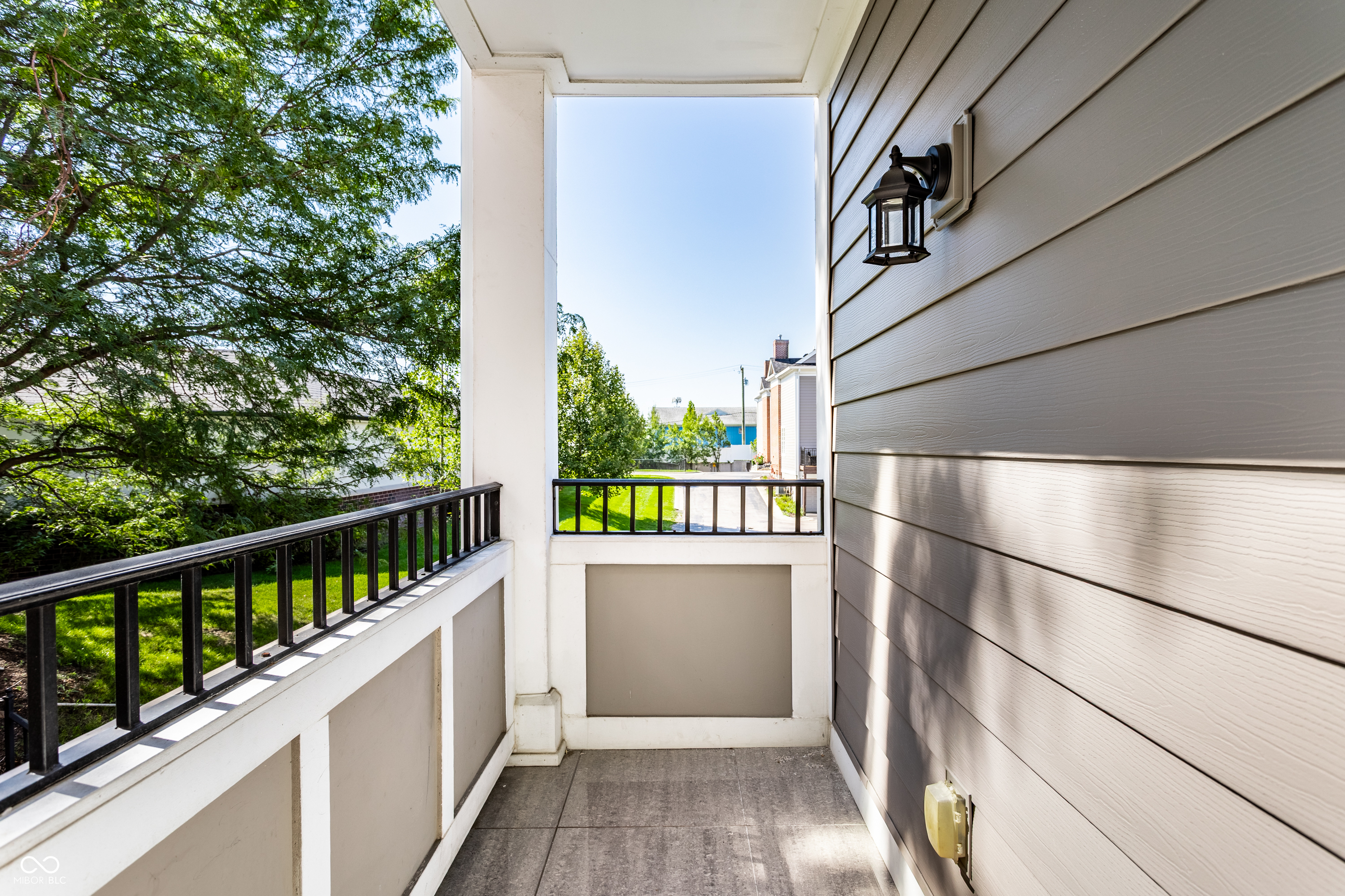 451 American Way N Unit: 1C