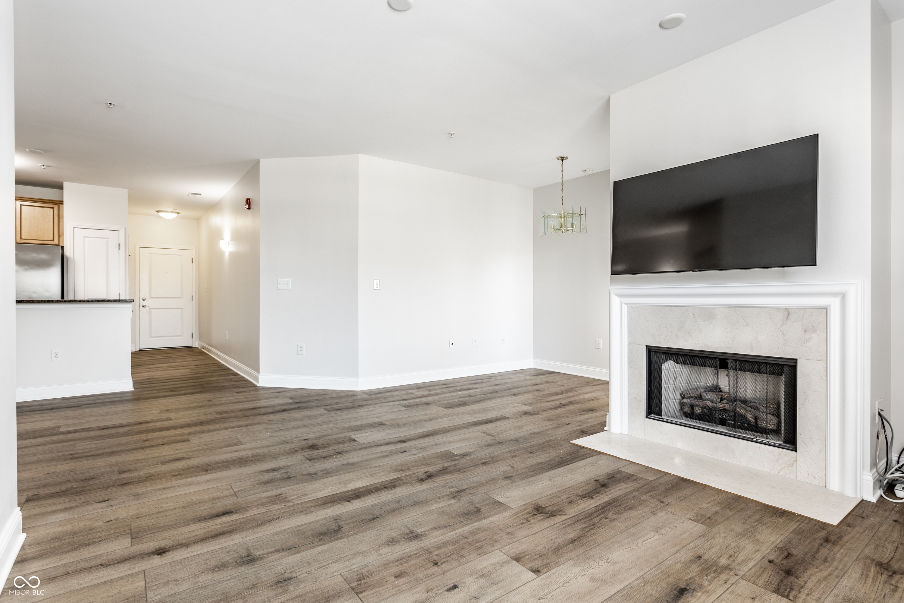 451 American Way N Unit: 1C