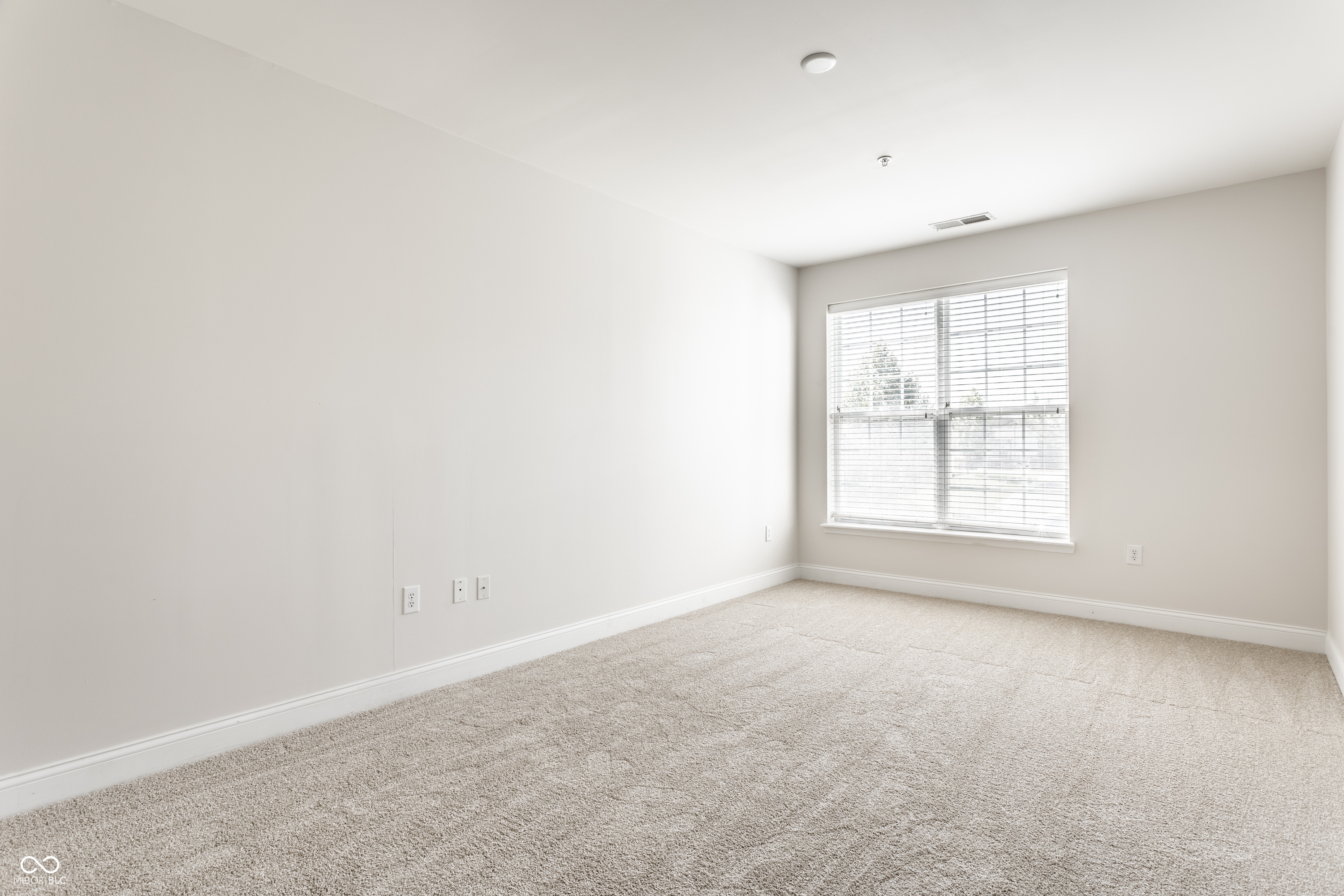451 American Way N Unit: 1C