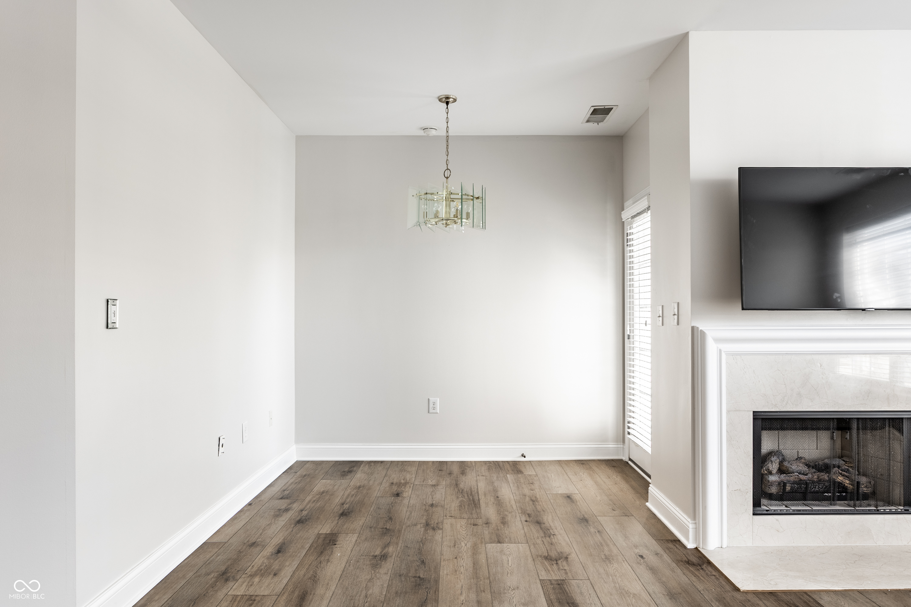 451 American Way N Unit: 1C